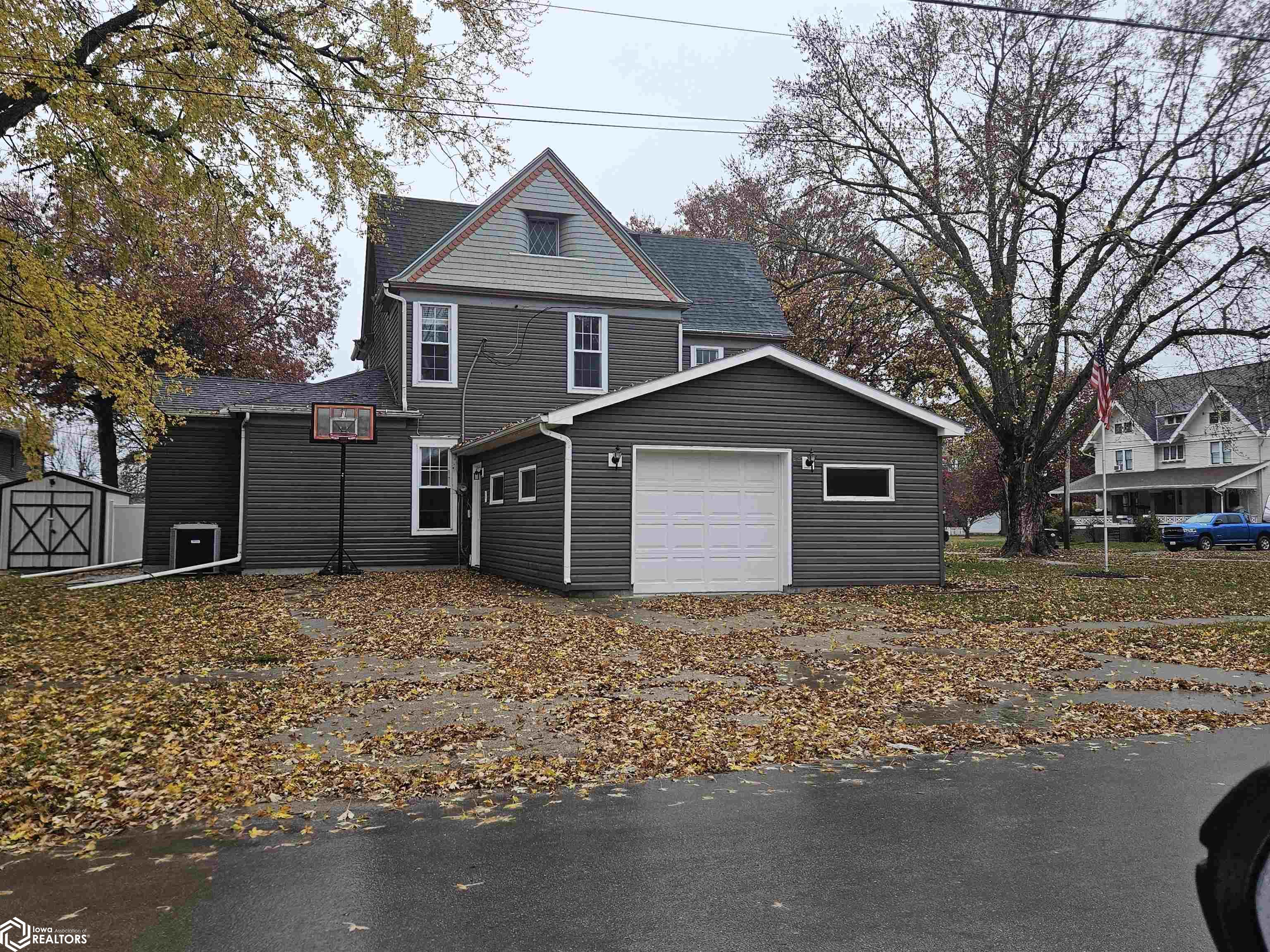 417 N 15 Street, Clarinda, Iowa image 3