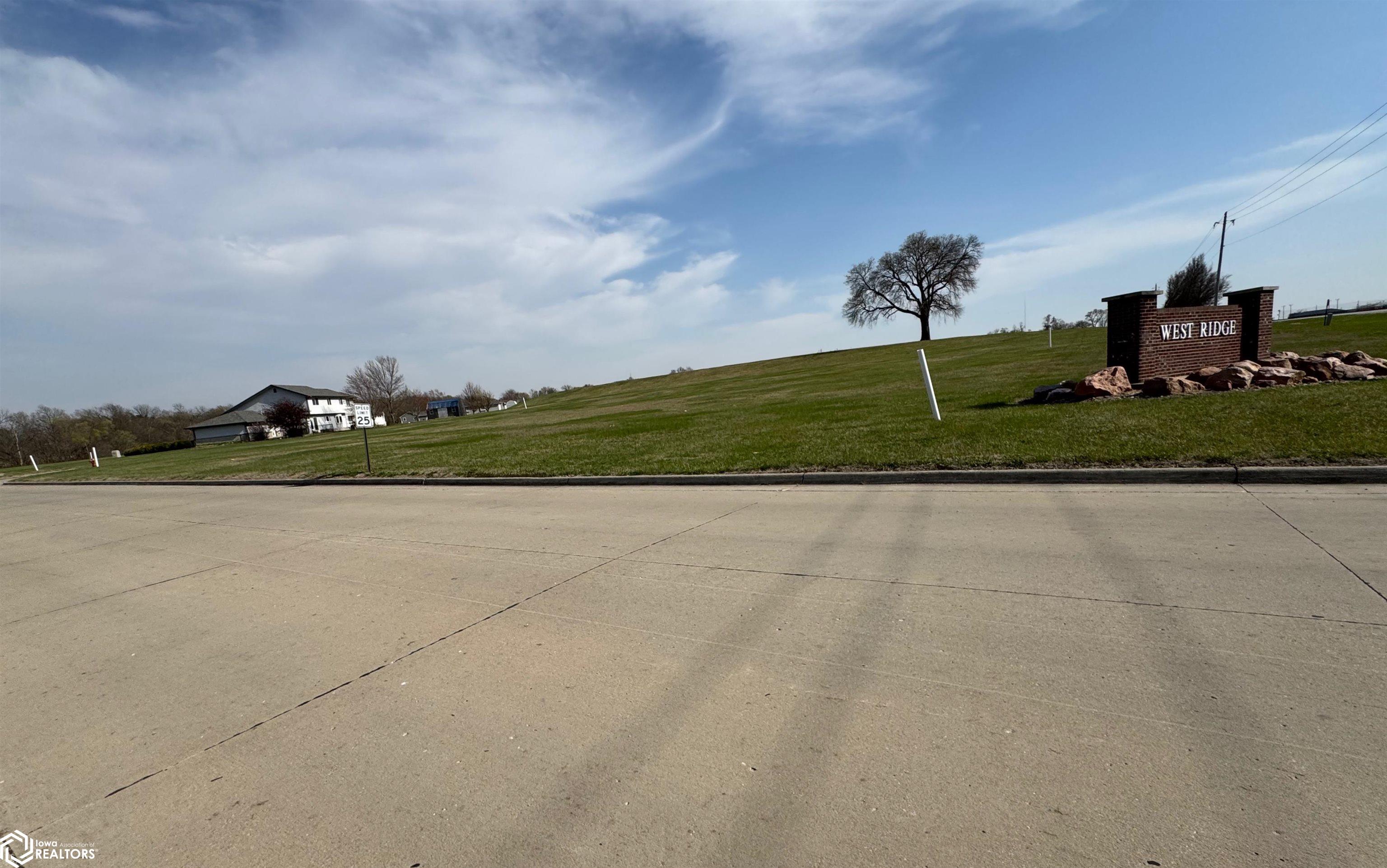 27 Westridge Drive, Shenandoah, Iowa image 3