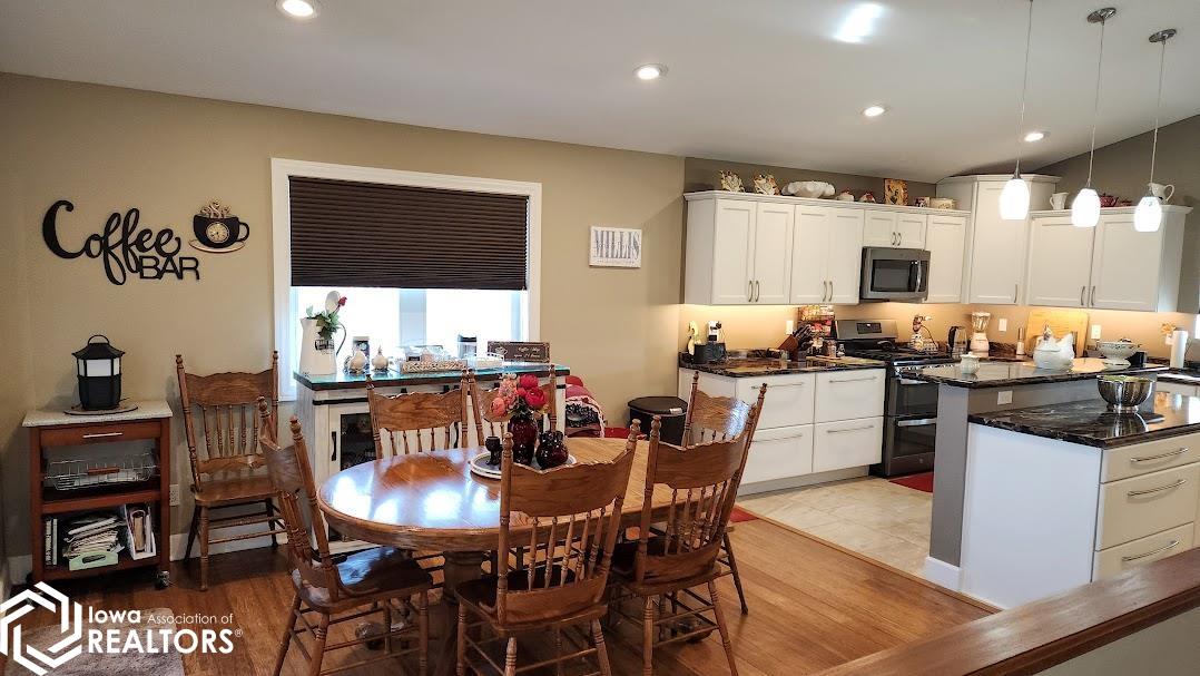 2708 Sunrise Court, Mason City, Iowa image 12