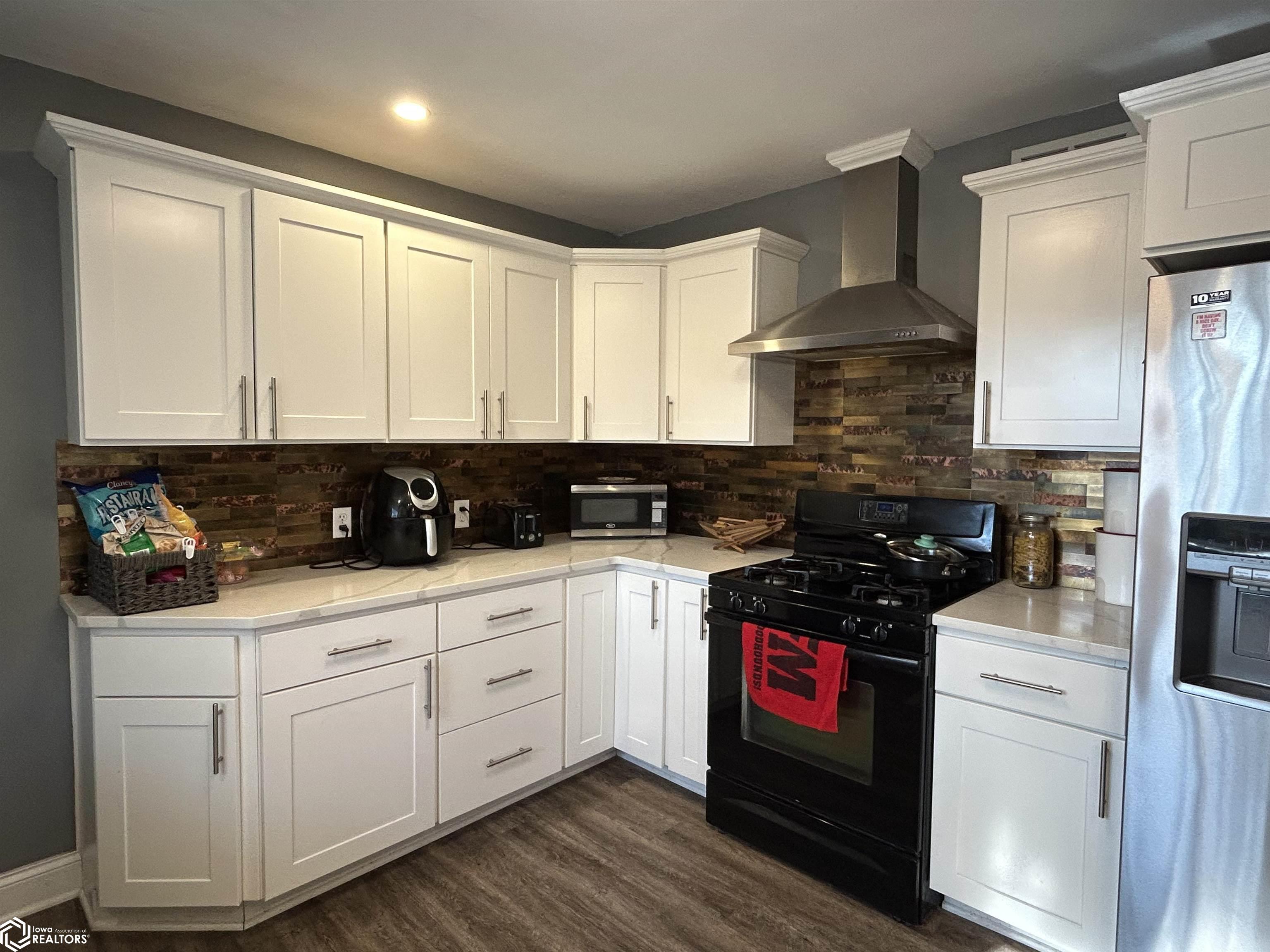 516 Crescent Lane, Fort Madison, Iowa image 13