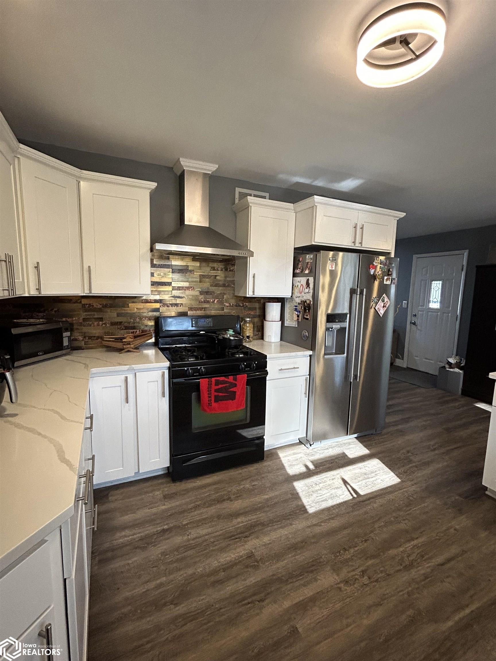 516 Crescent Lane, Fort Madison, Iowa image 14
