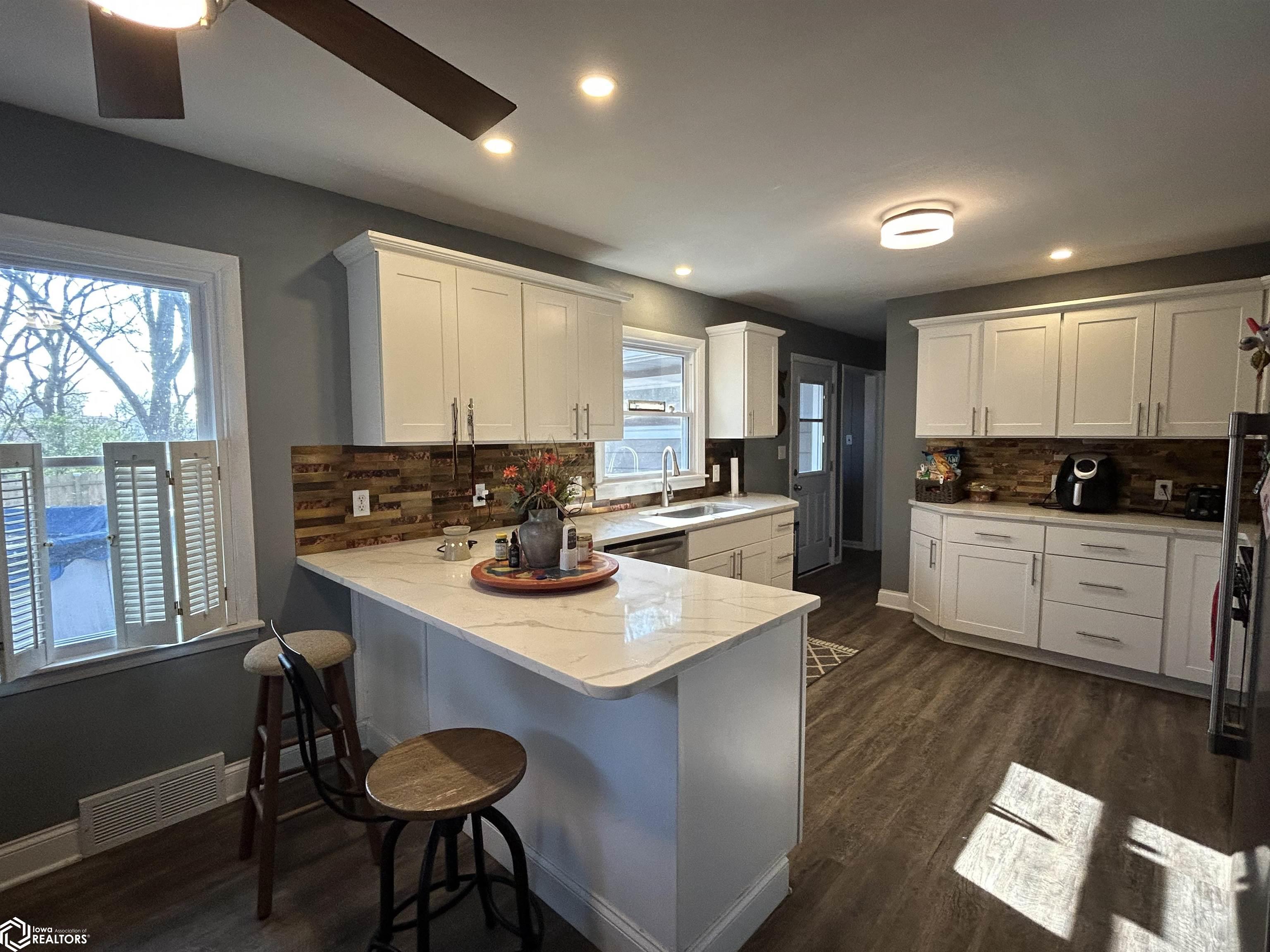 516 Crescent Lane, Fort Madison, Iowa image 16