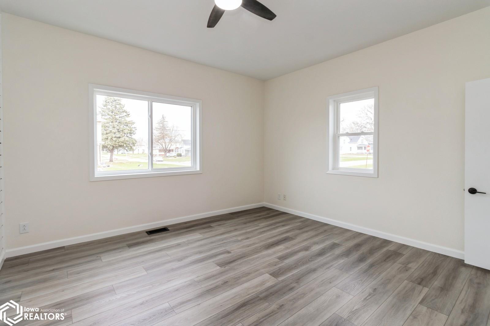 207 N 3rd Street, Montezuma, Iowa image 16