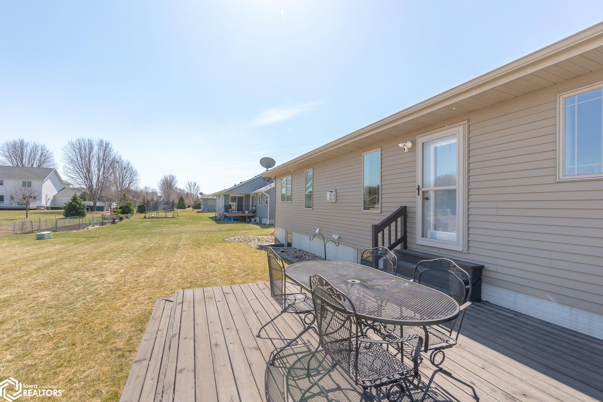 725 Hemlock Ct, Mason City, Iowa image 29