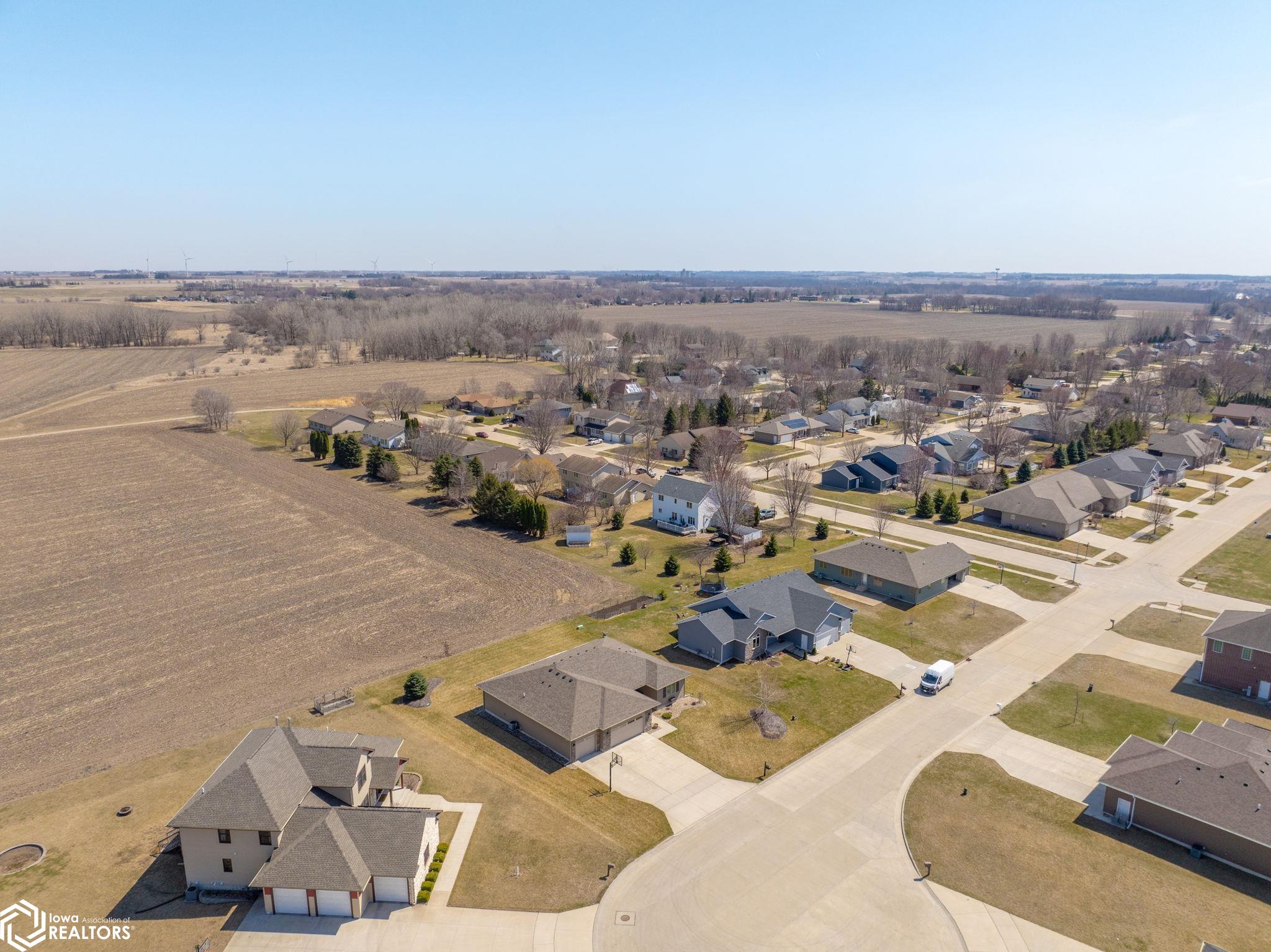 725 Hemlock Ct, Mason City, Iowa image 39