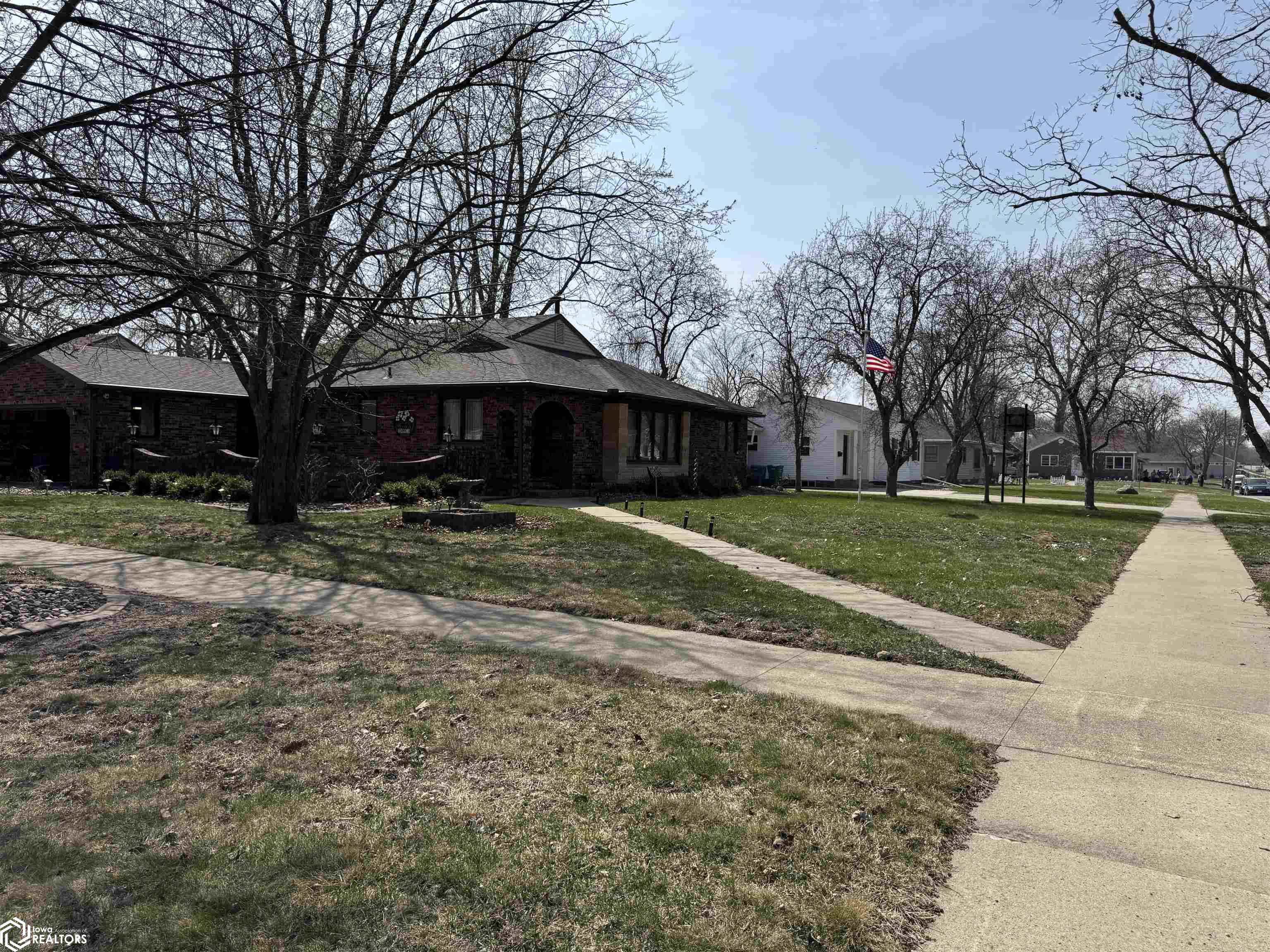 1000 Webster Street Street, Webster City, Iowa image 3