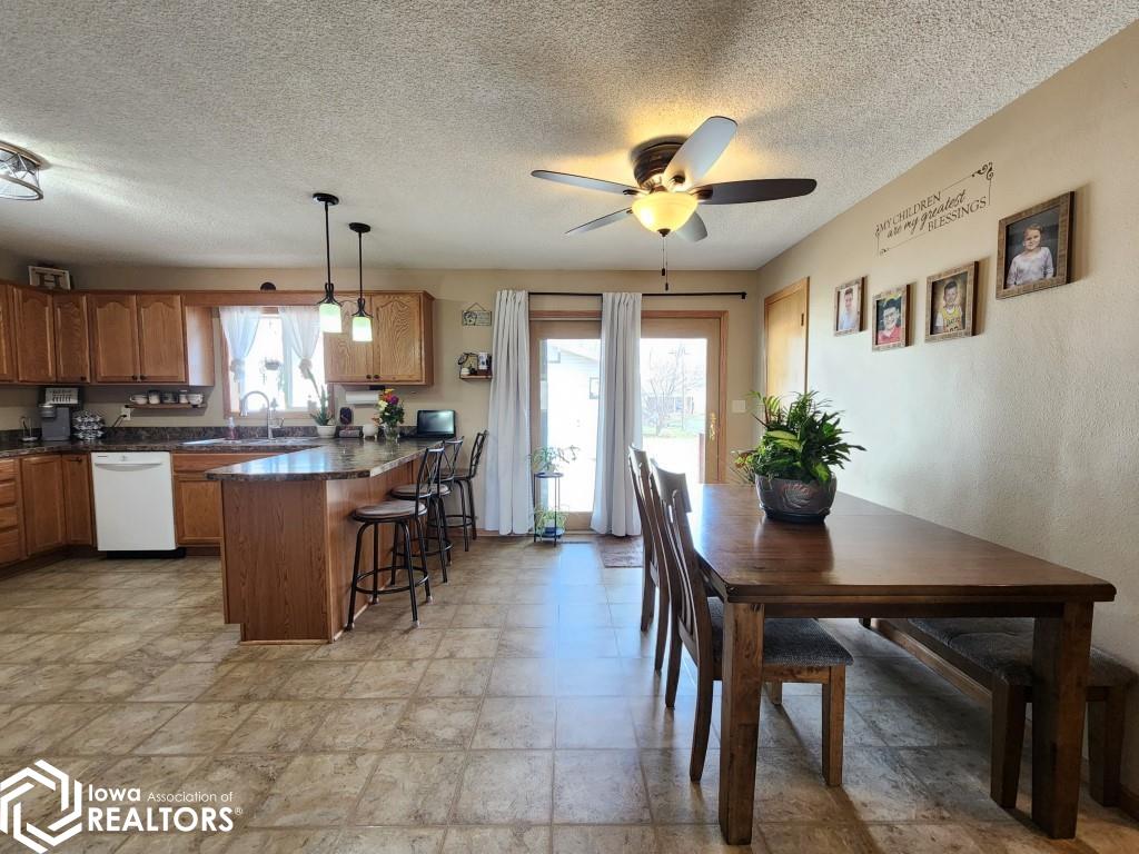 914 15th Street, Mason City, Iowa image 6