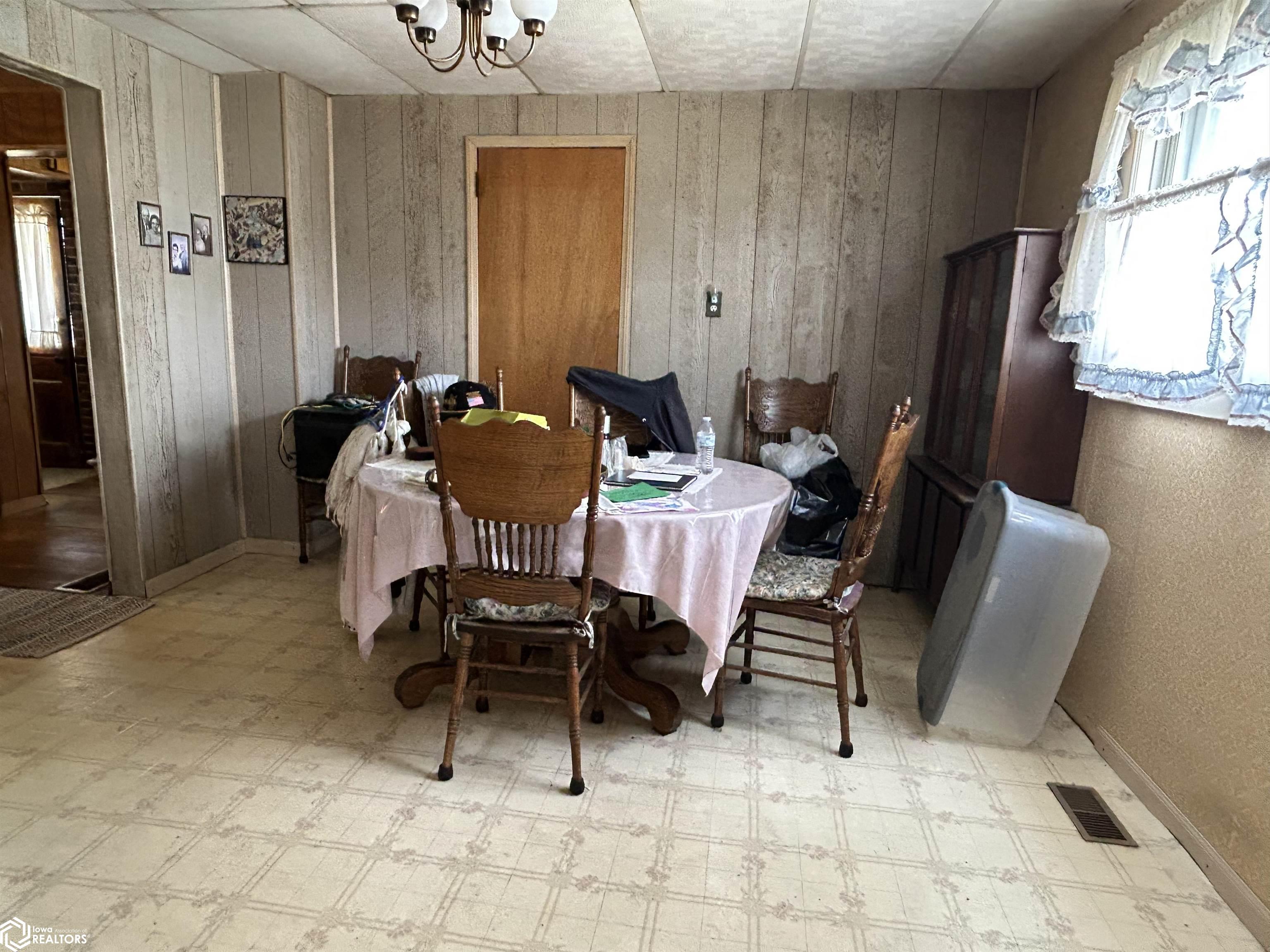 607 N 2nd Avenue, Marshalltown, Iowa image 8