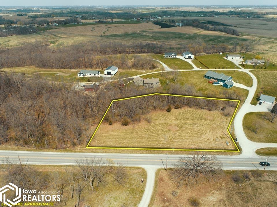 - Osceola Dr., Knoxville, Iowa image 1