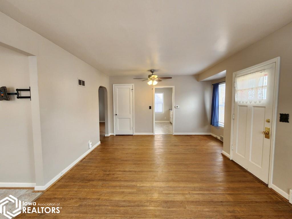 921 15th Street, Mason City, Iowa image 3