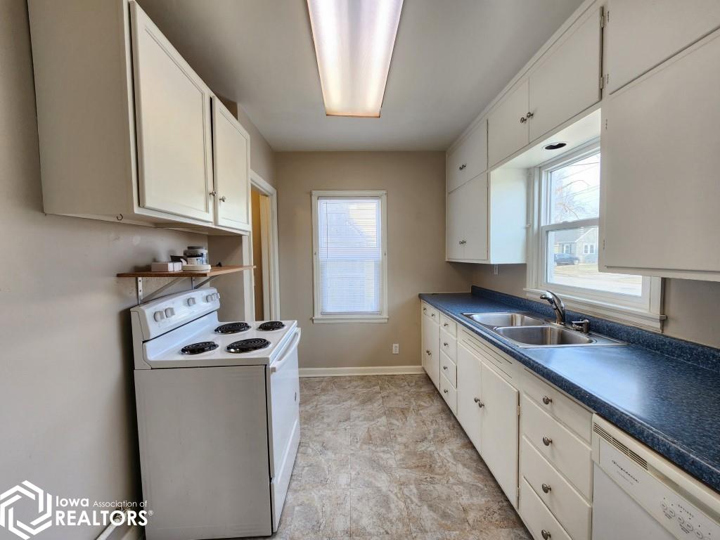 921 15th Street, Mason City, Iowa image 6