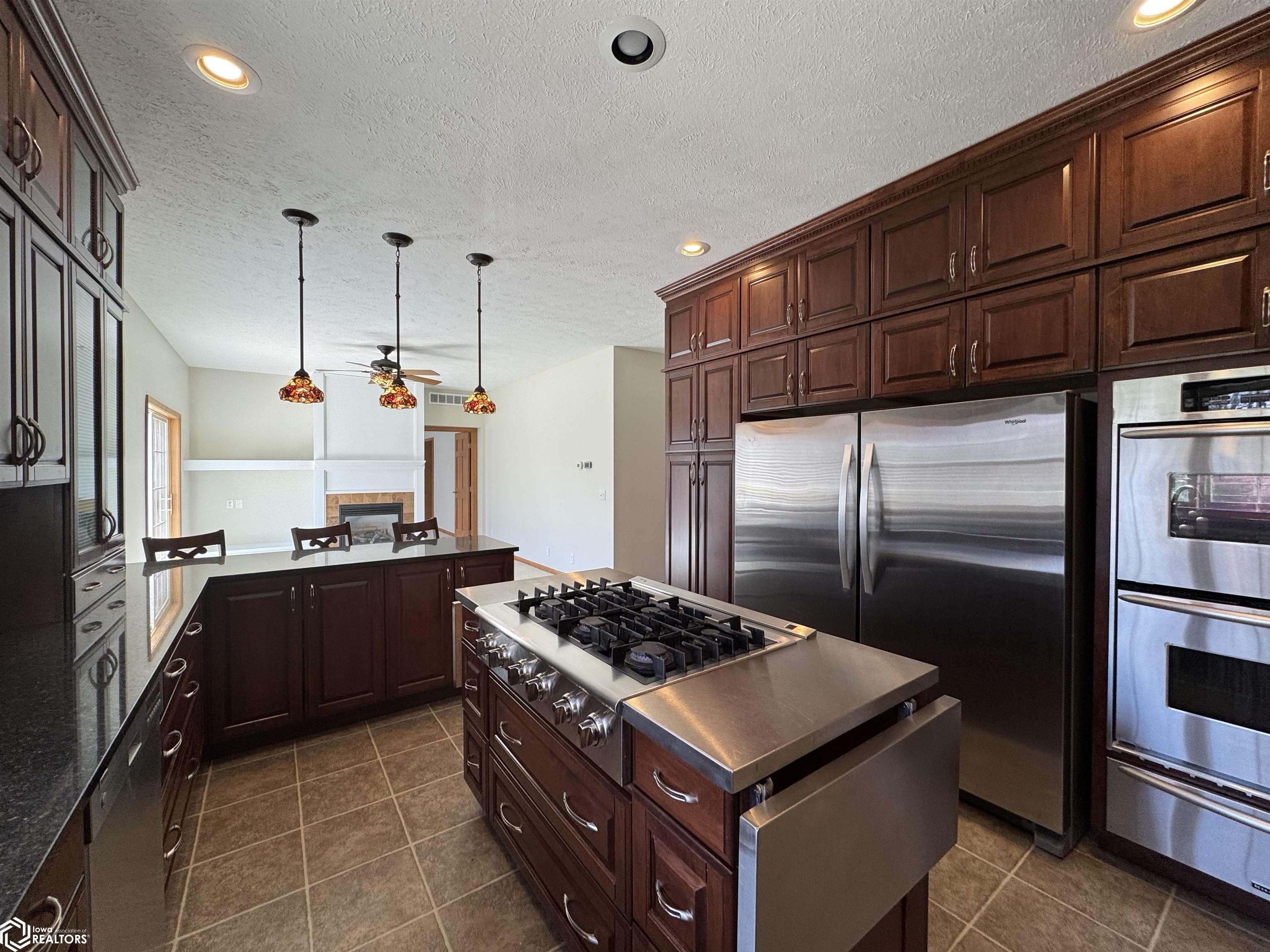 15127 Dove Circle, Clear Lake, Iowa image 7