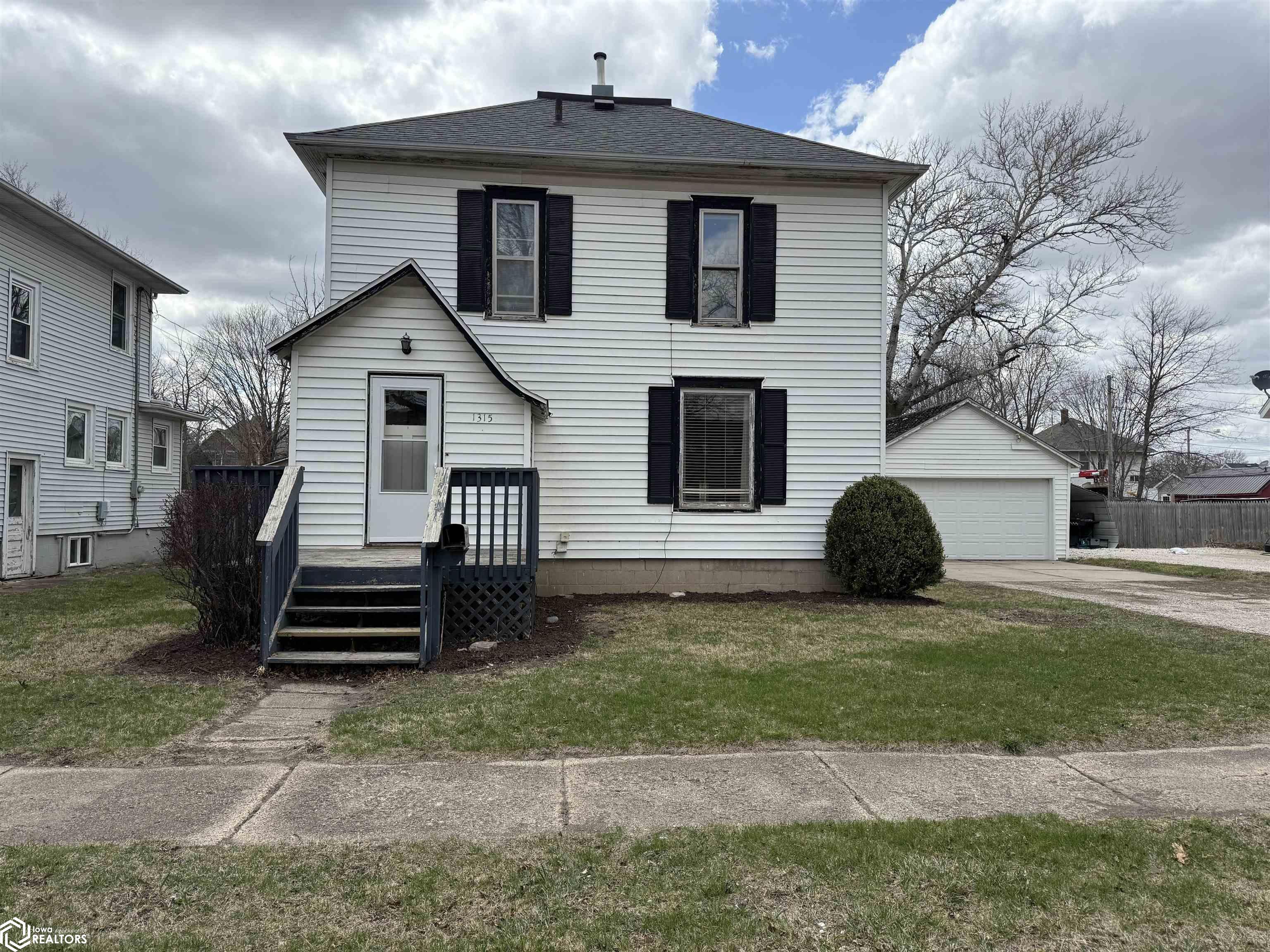 1315 College Avenue, Iowa Falls, Iowa image 2