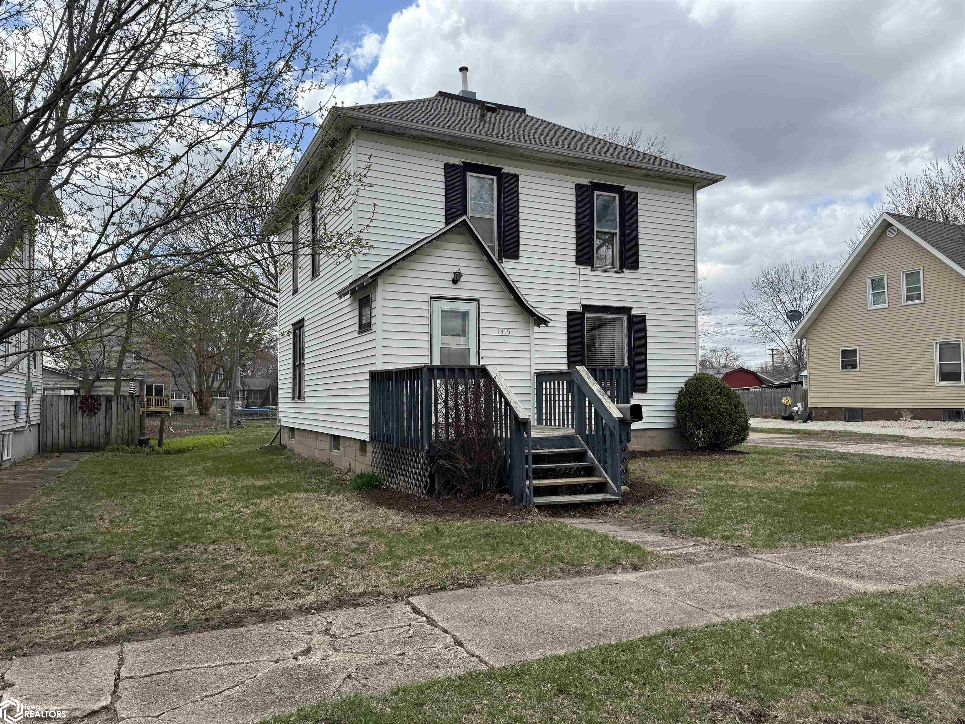 1315 College Avenue, Iowa Falls, Iowa image 3