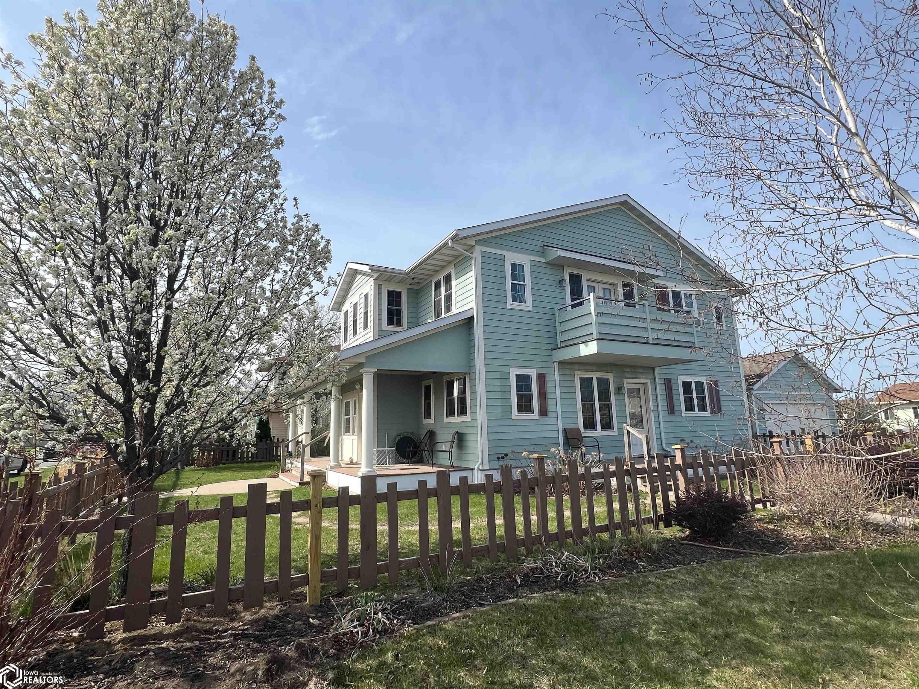 2050 Sapphire Lane, Fairfield, Iowa image 4