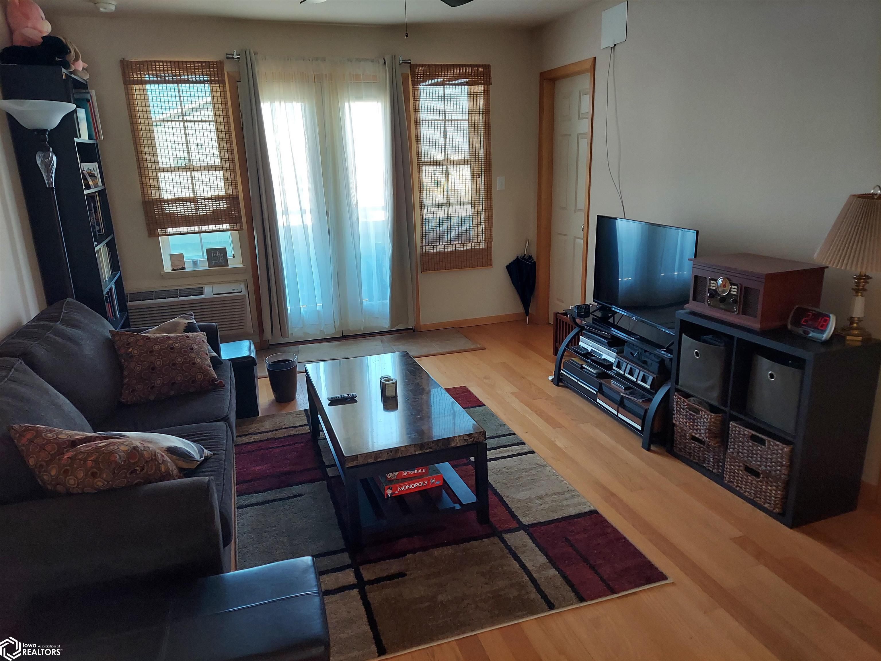 2050 Sapphire Lane, Fairfield, Iowa image 42