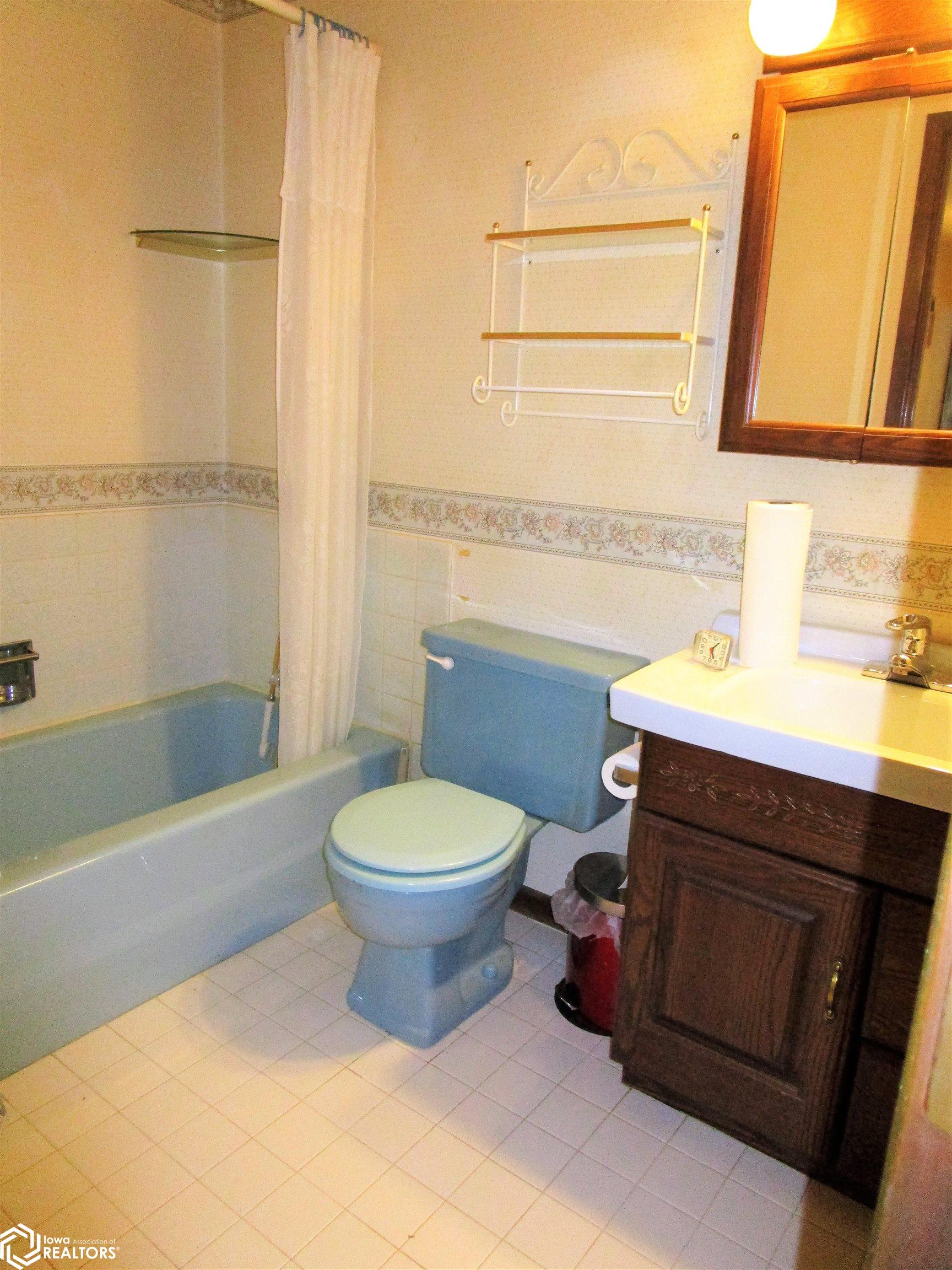 2505 Sunset, Iowa Falls, Iowa image 21
