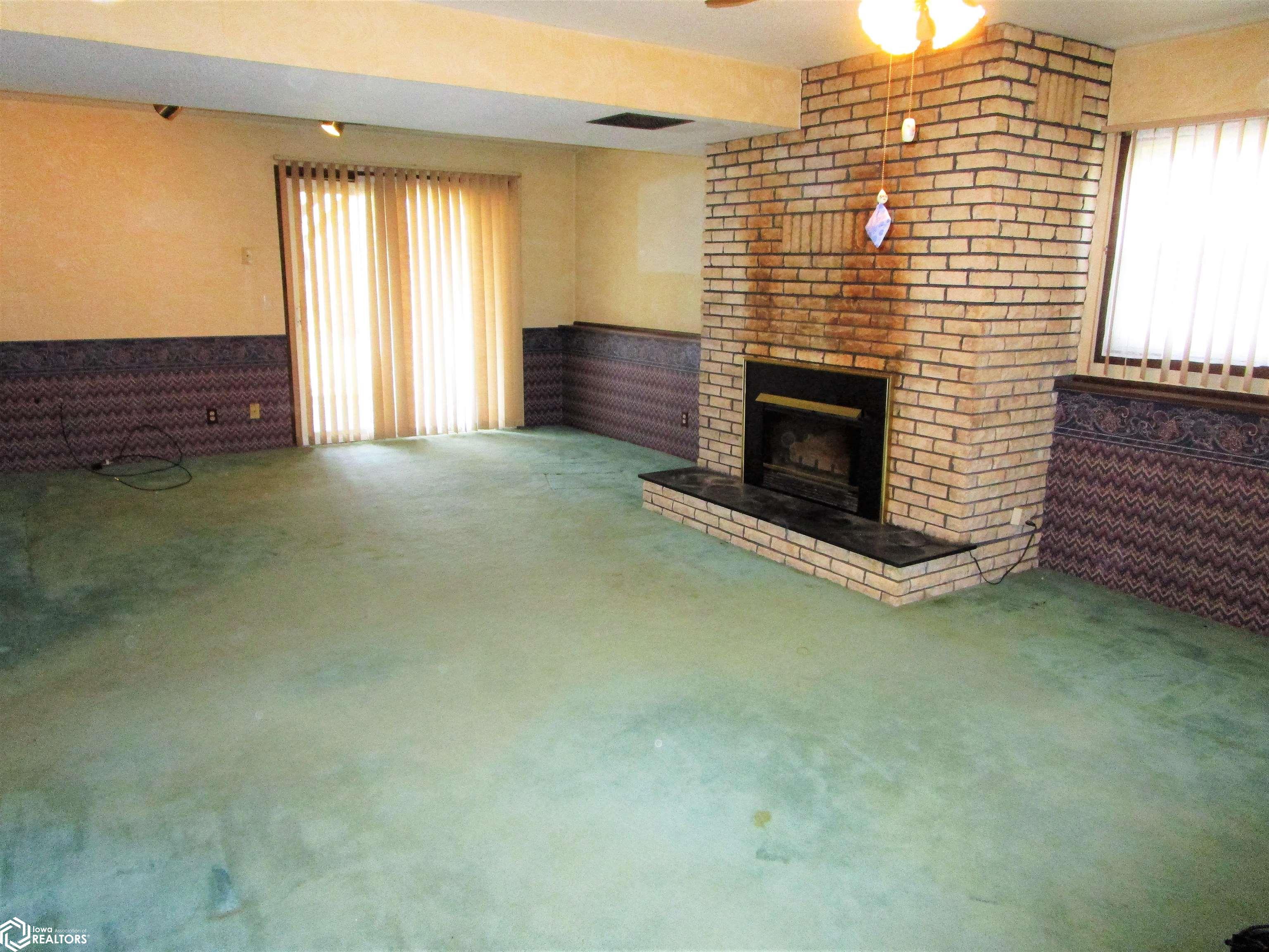 2505 Sunset, Iowa Falls, Iowa image 24