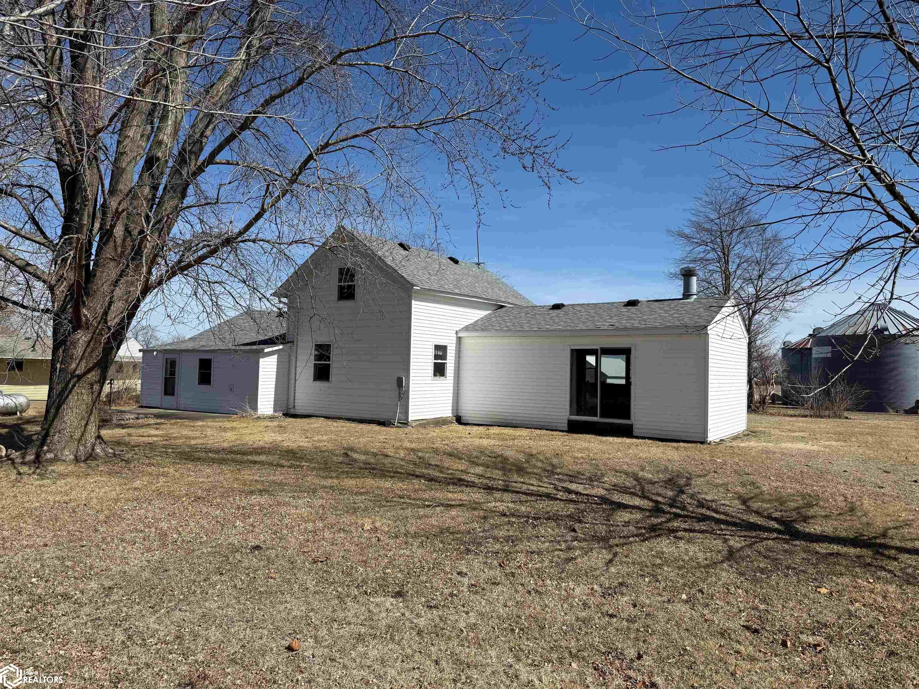 1911 Binford Avenue, State Center, Iowa image 19