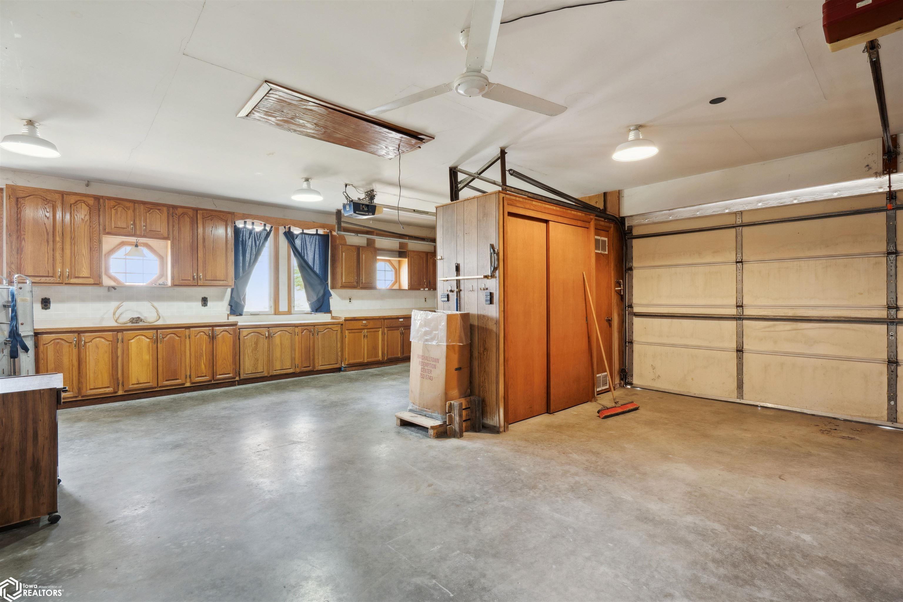 1505 Sanford Avenue, Marshalltown, Iowa image 22