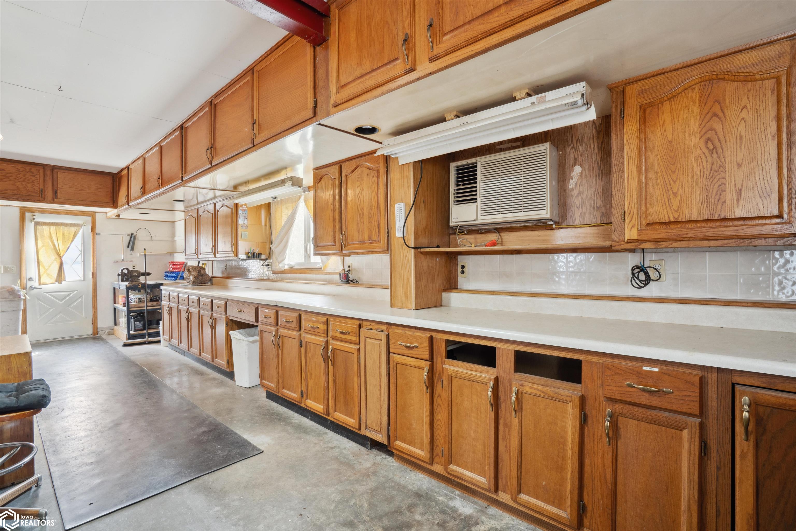 1505 Sanford Avenue, Marshalltown, Iowa image 24