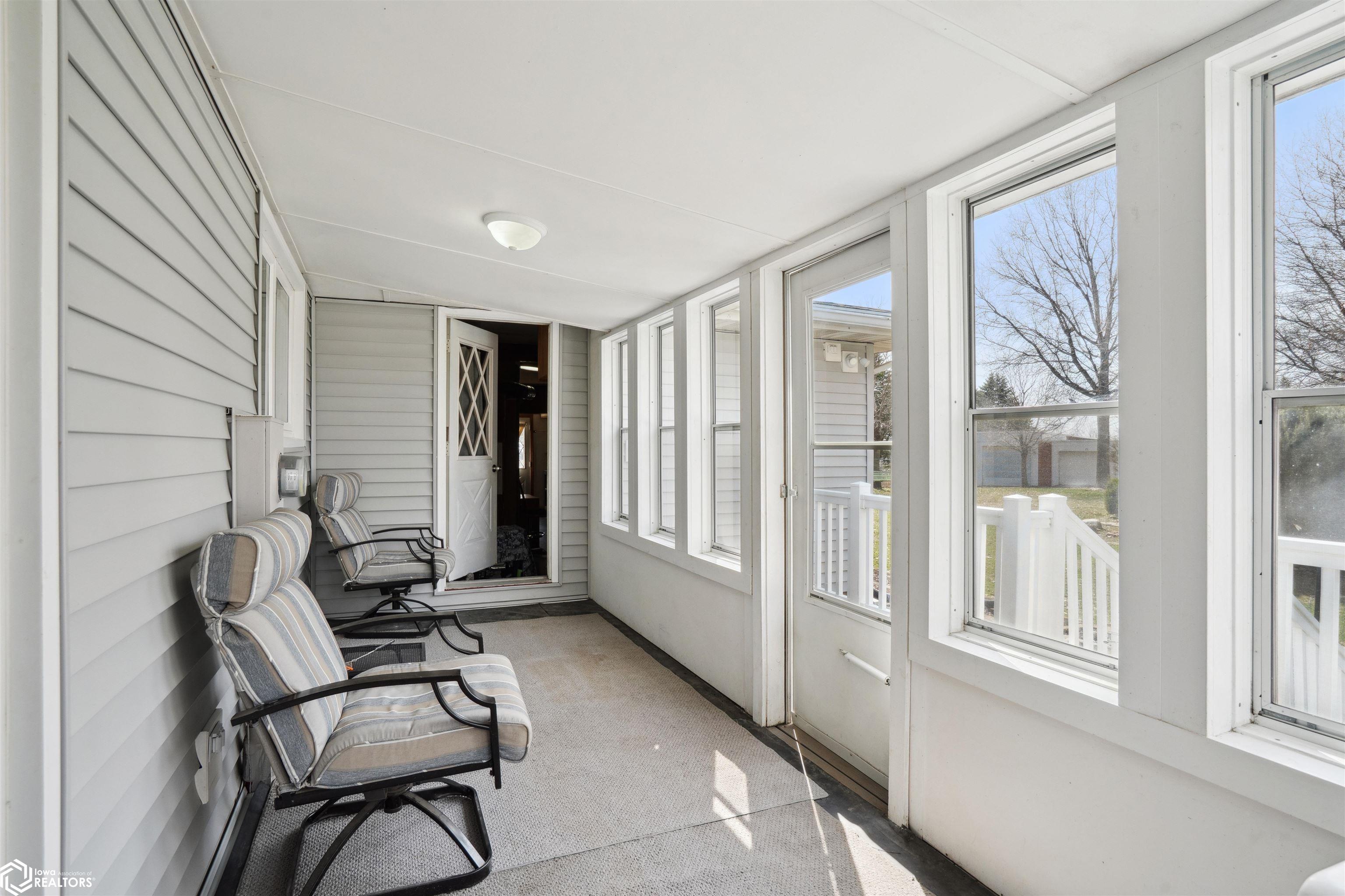 1505 Sanford Avenue, Marshalltown, Iowa image 9