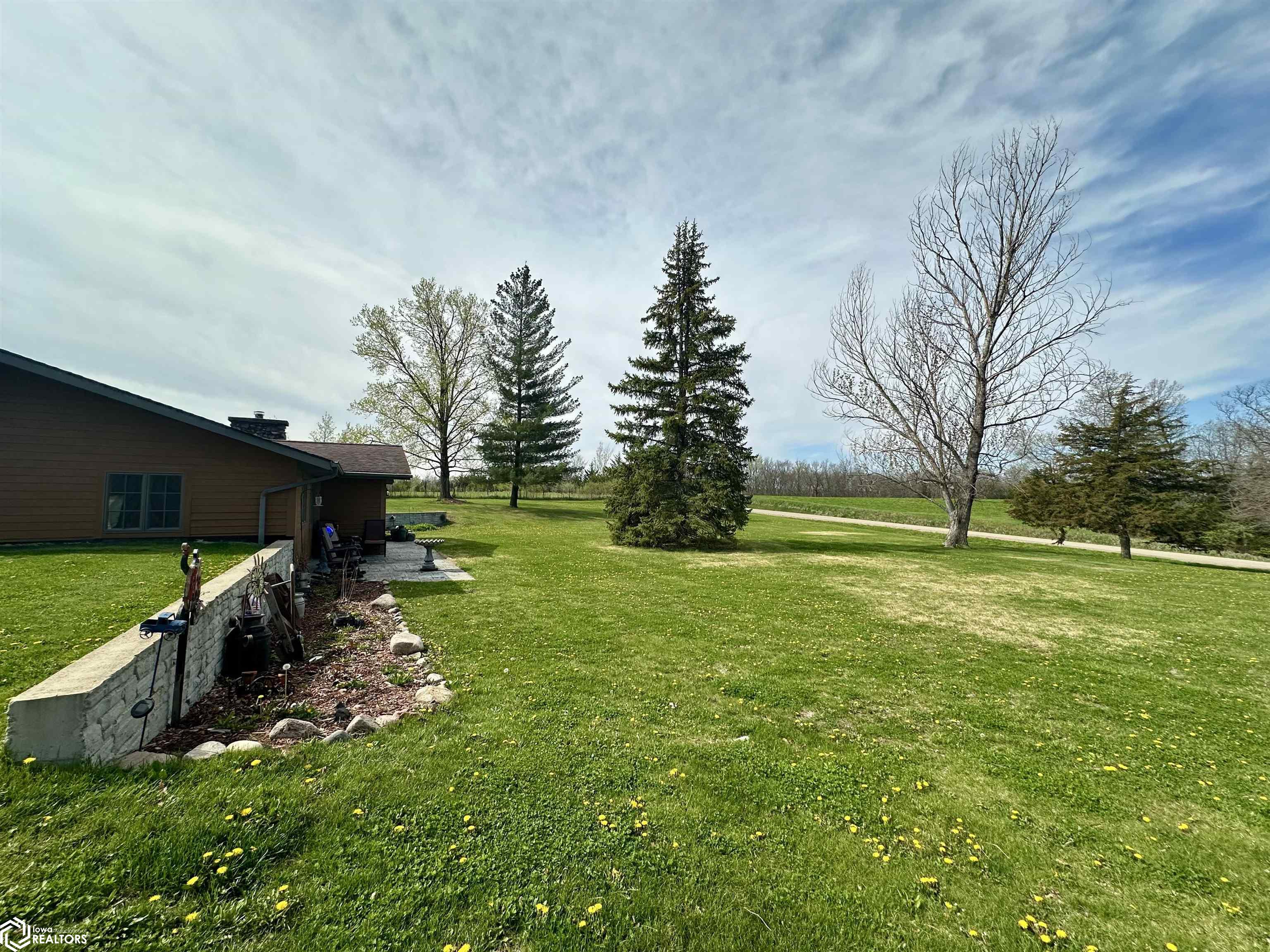 7437 230th Avenue, Blakesburg, Iowa image 27