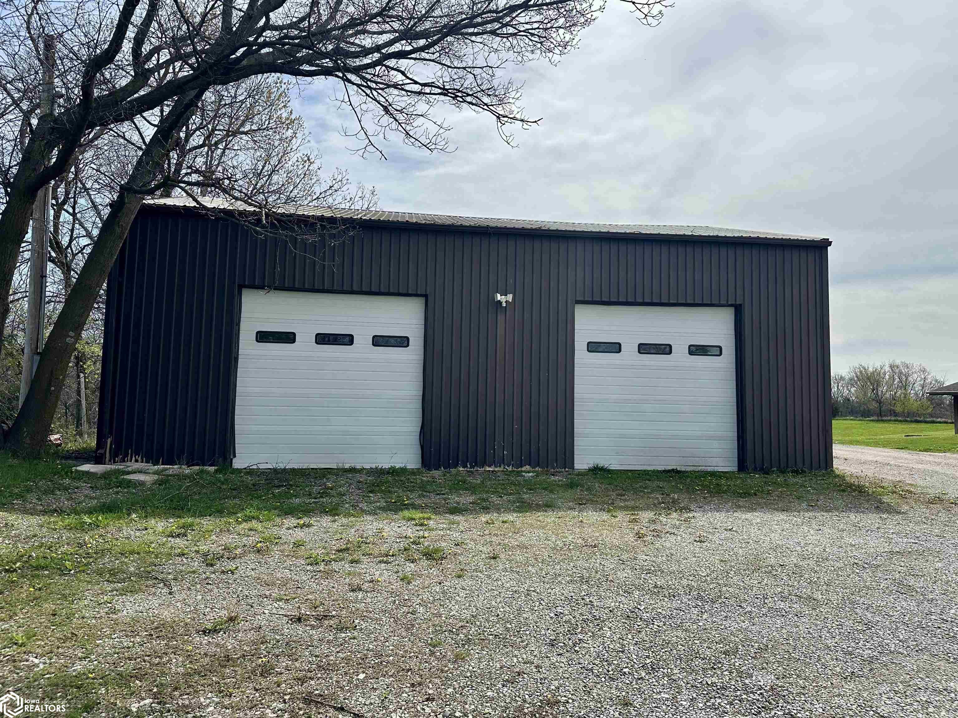 7437 230th Avenue, Blakesburg, Iowa image 5