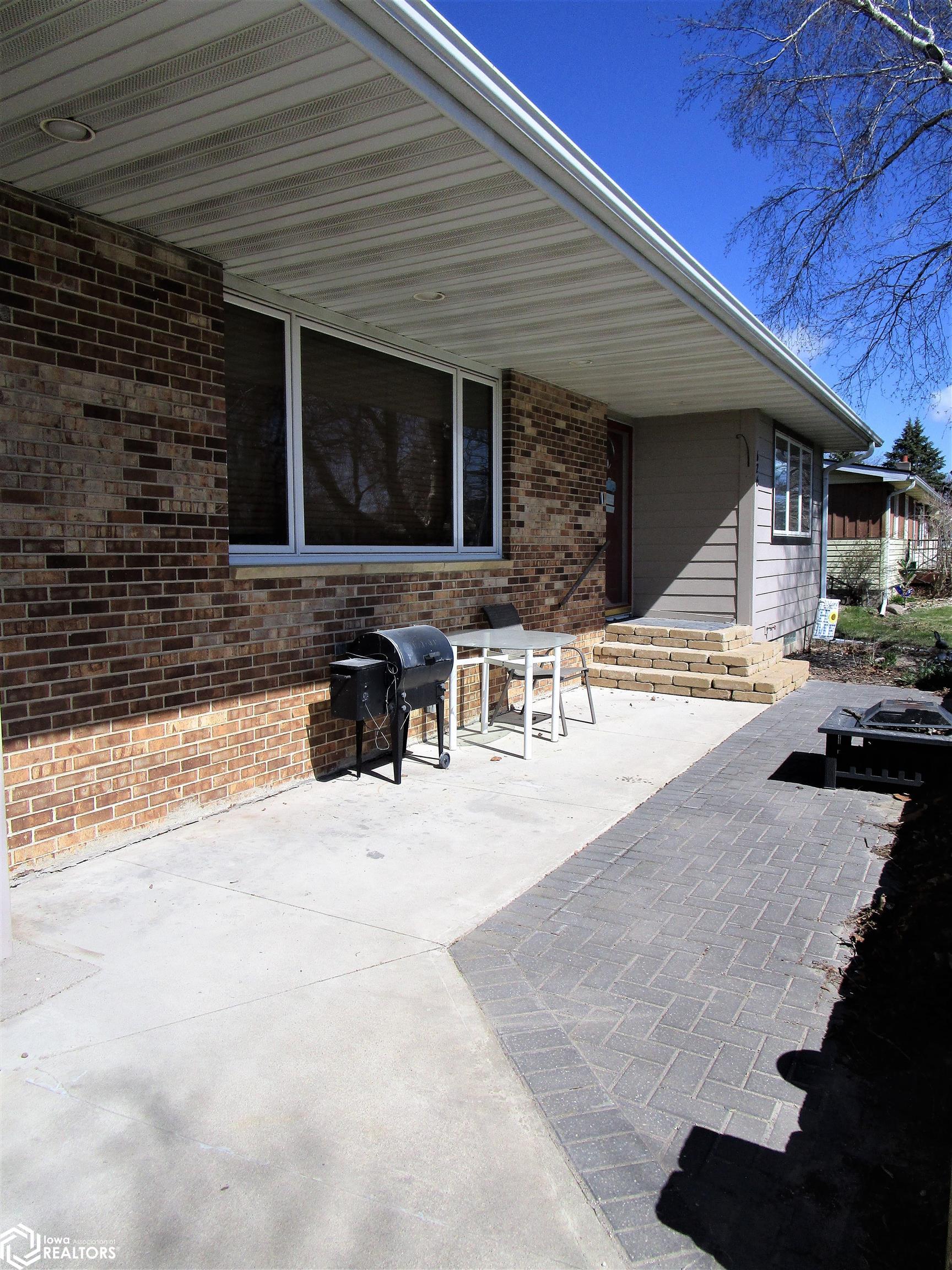 626 East Street, Alden, Iowa image 2
