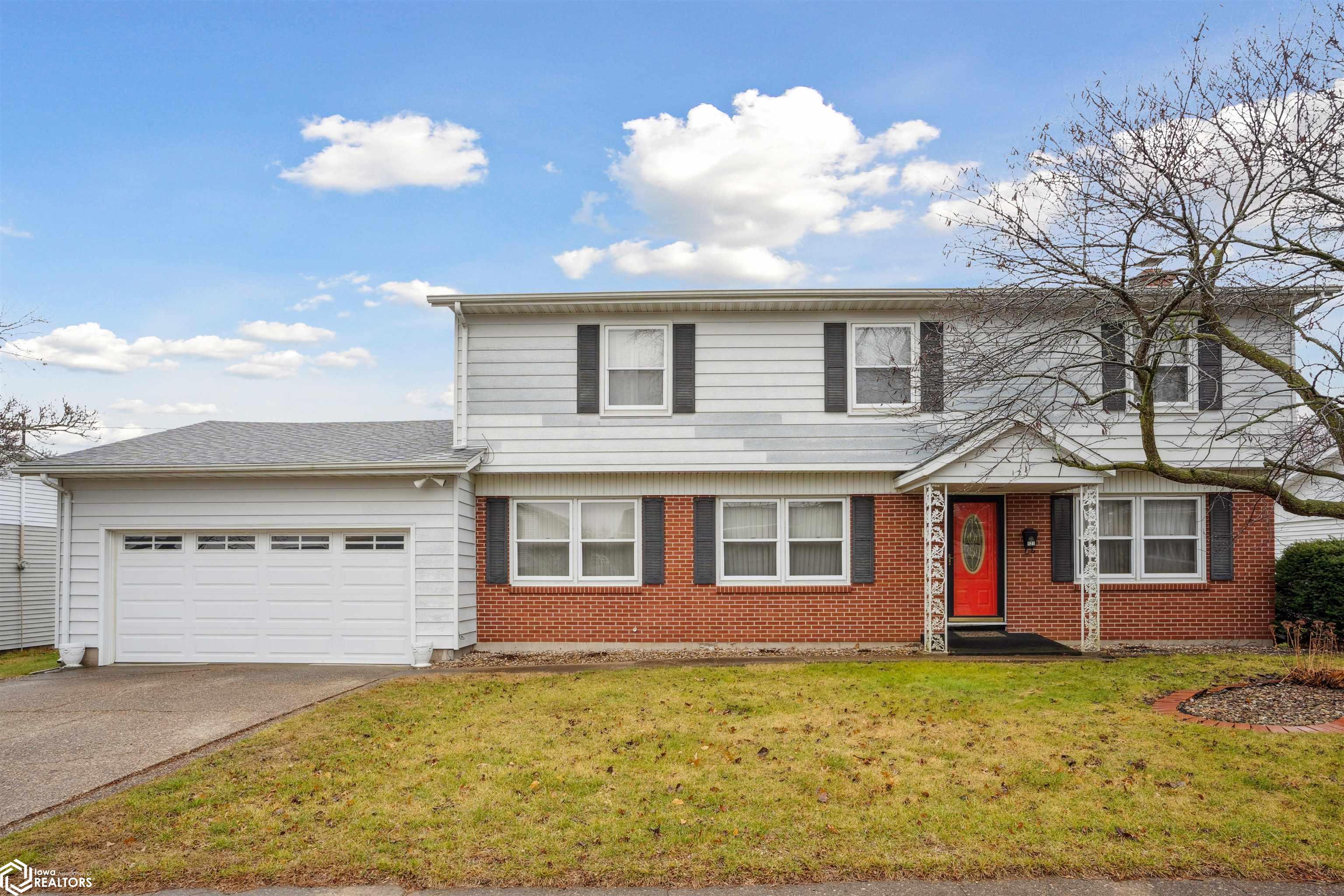 123 Glendale Drive, Burlington, Iowa image 2