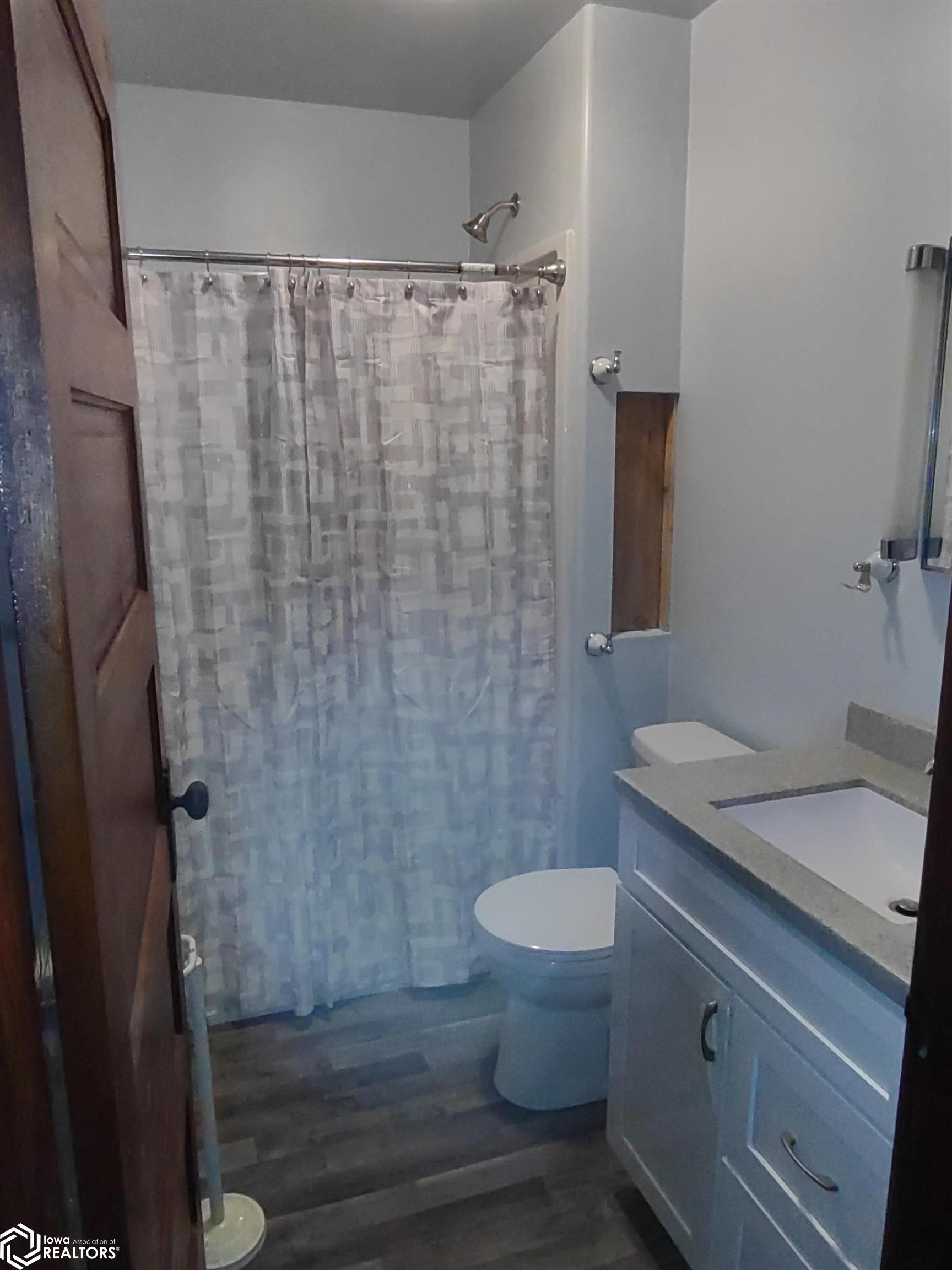 411 Cedar Street, Atlantic, Iowa image 13