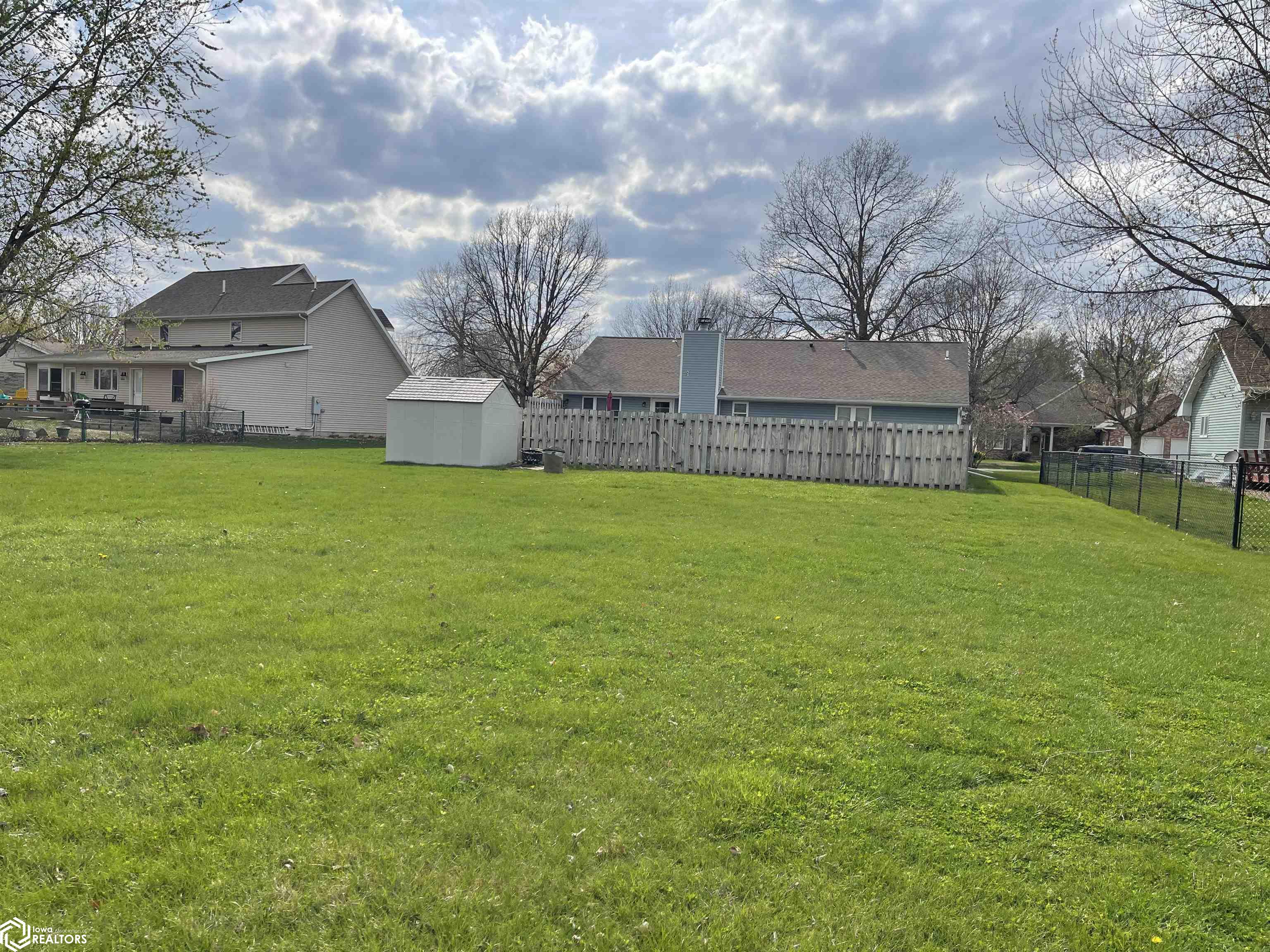 314 E Old Orchard Drive, Mount Pleasant, Iowa image 34