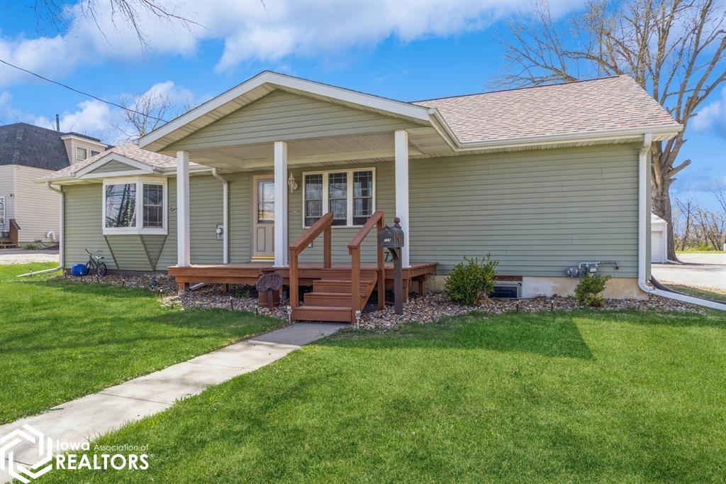 729 N E, Oskaloosa, Iowa image 2