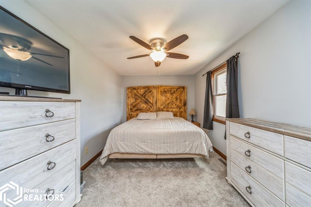 729 N E, Oskaloosa, Iowa image 17