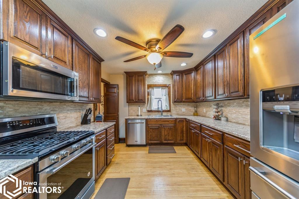 729 N E, Oskaloosa, Iowa image 8