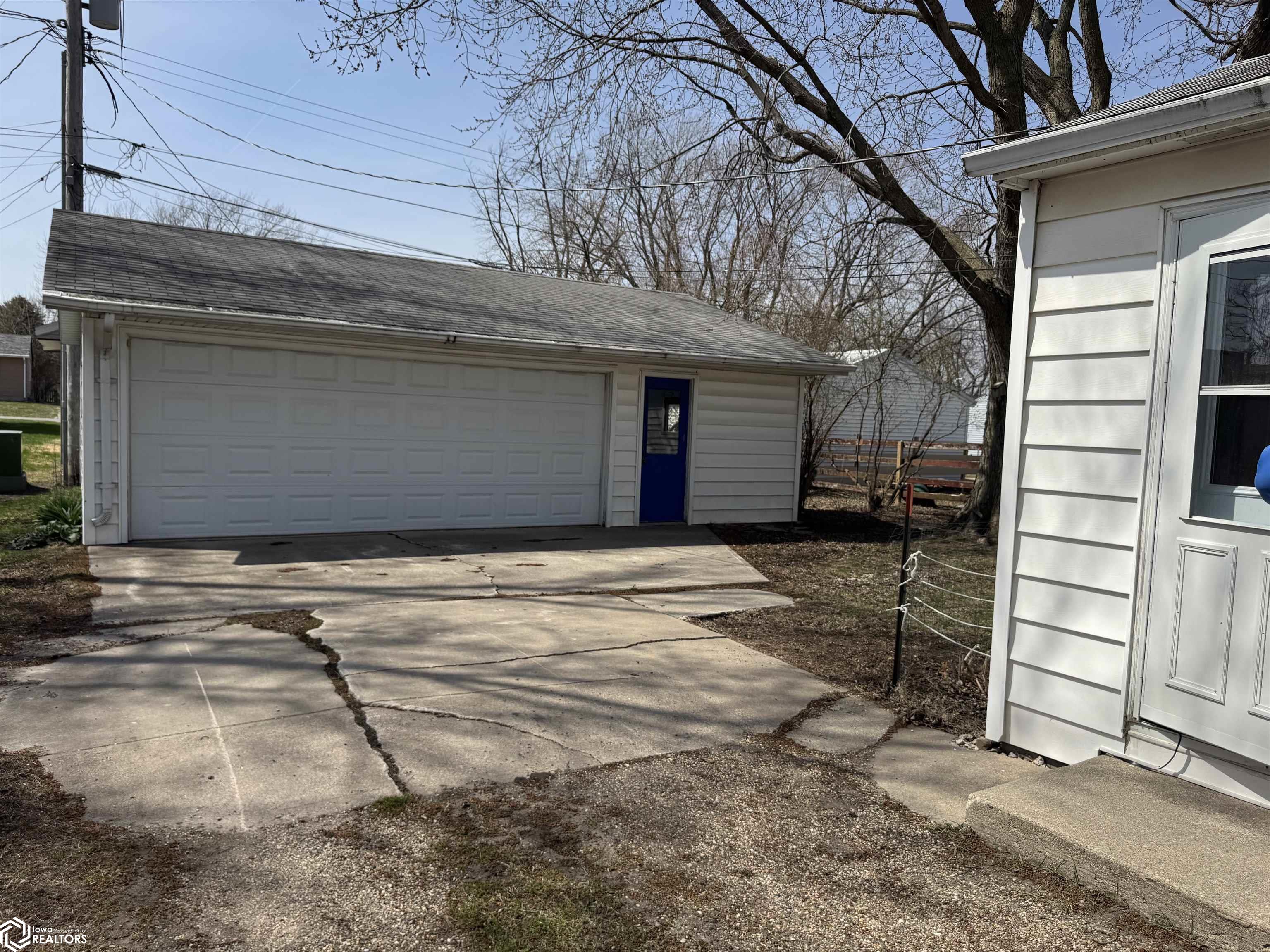1209 Hamilton Road, Webster City, Iowa image 2