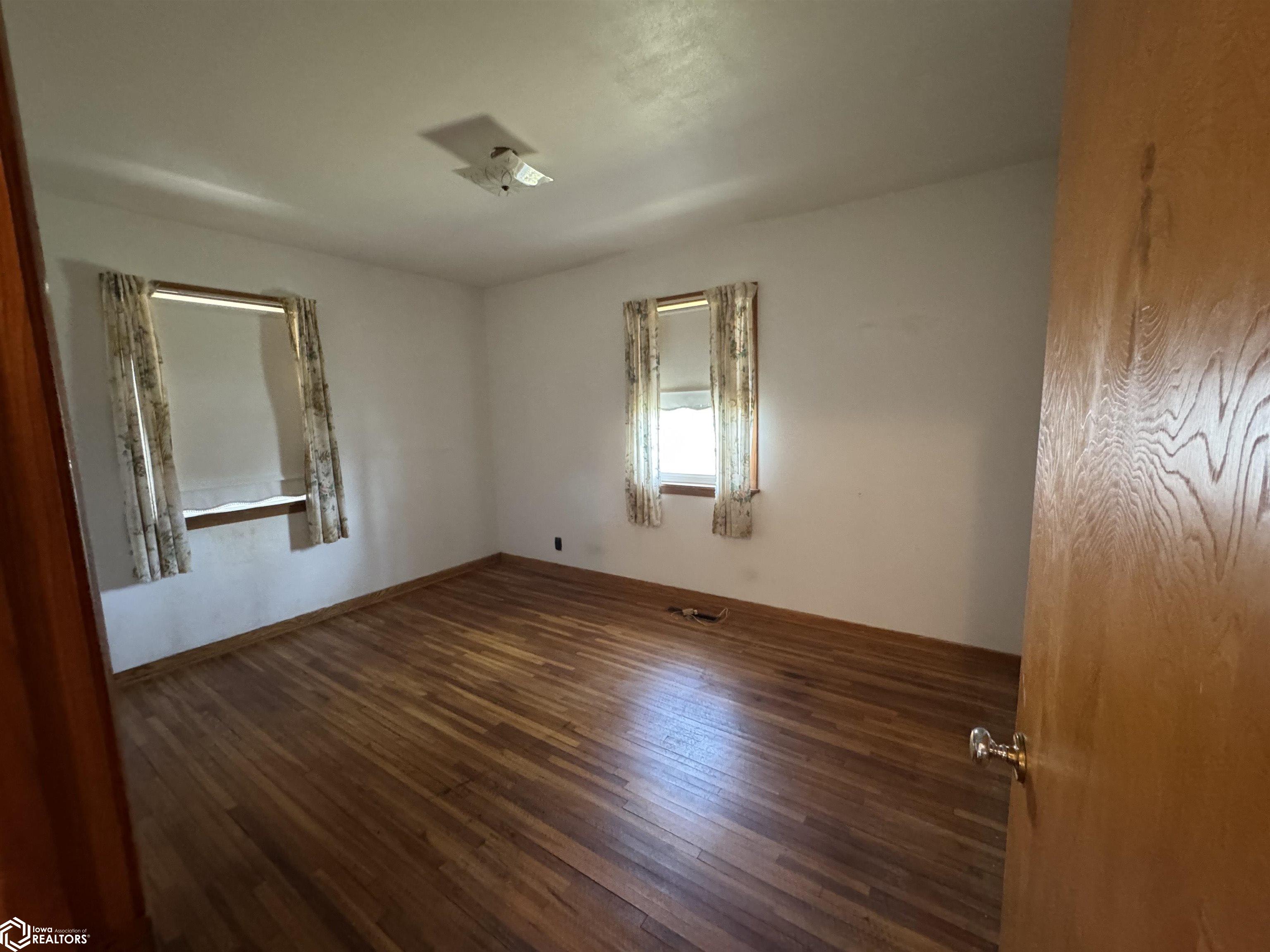 1209 Hamilton Road, Webster City, Iowa image 4