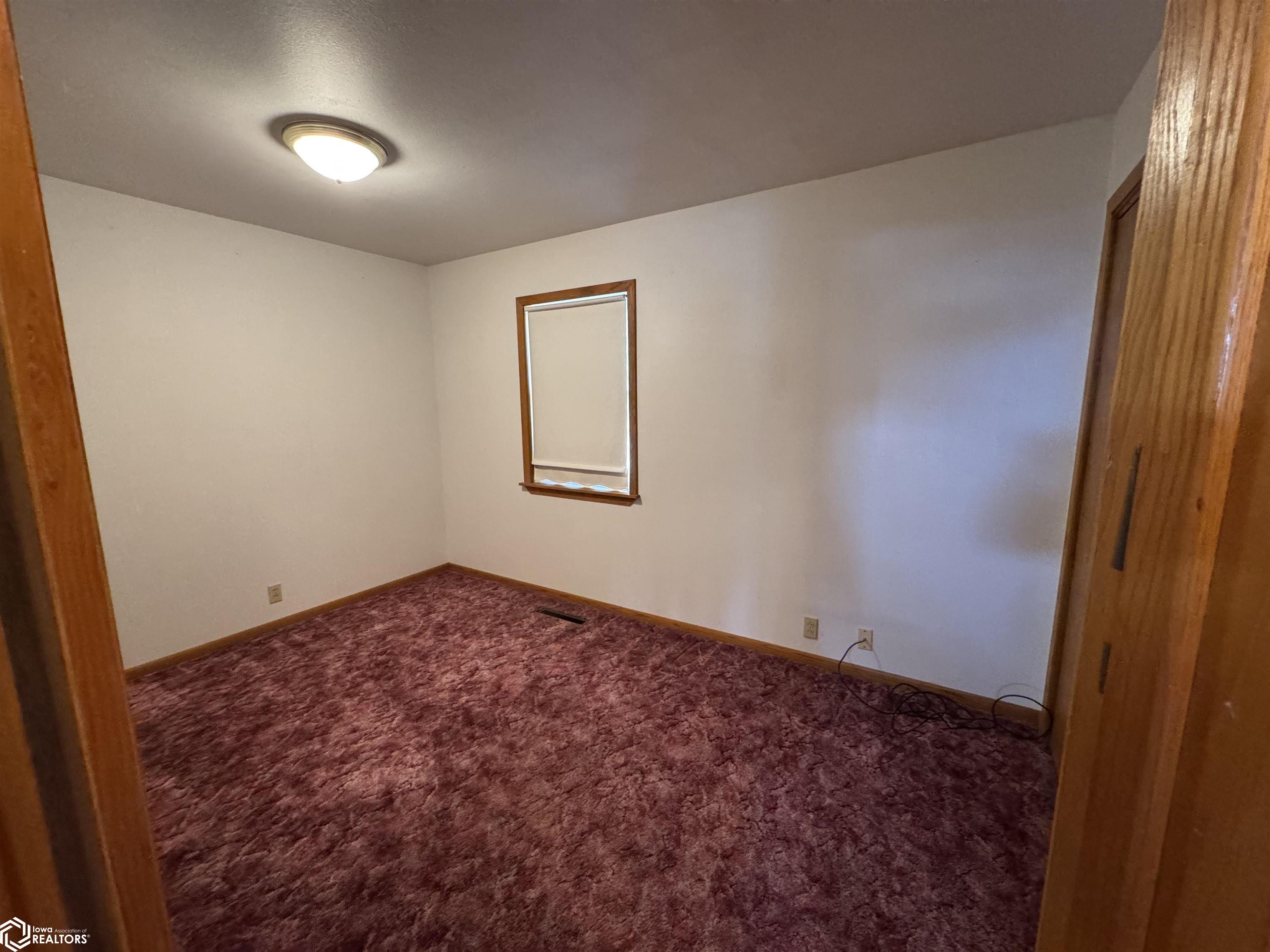 1209 Hamilton Road, Webster City, Iowa image 10