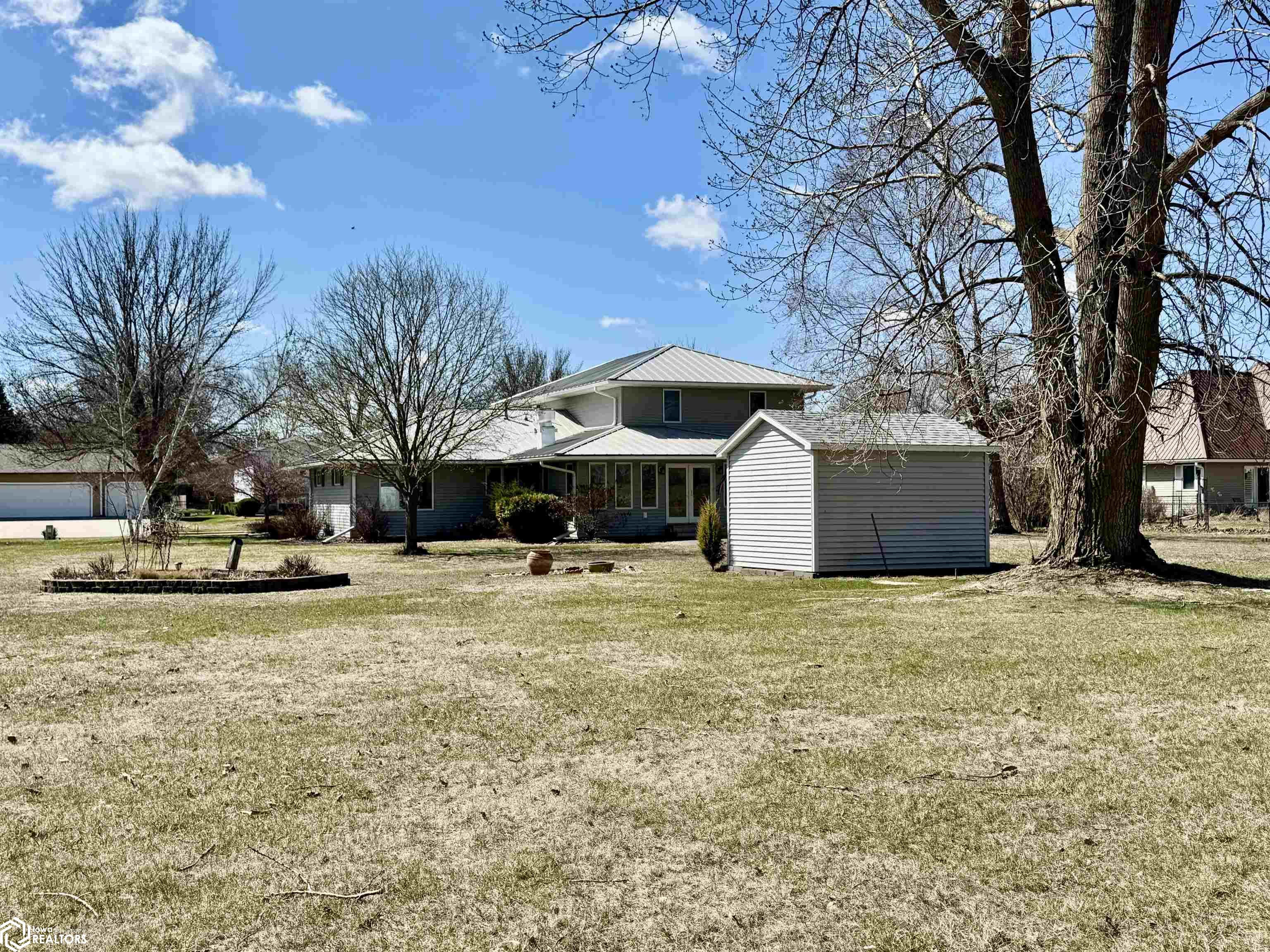 2302 16th Ave N, Clear Lake, Iowa image 11