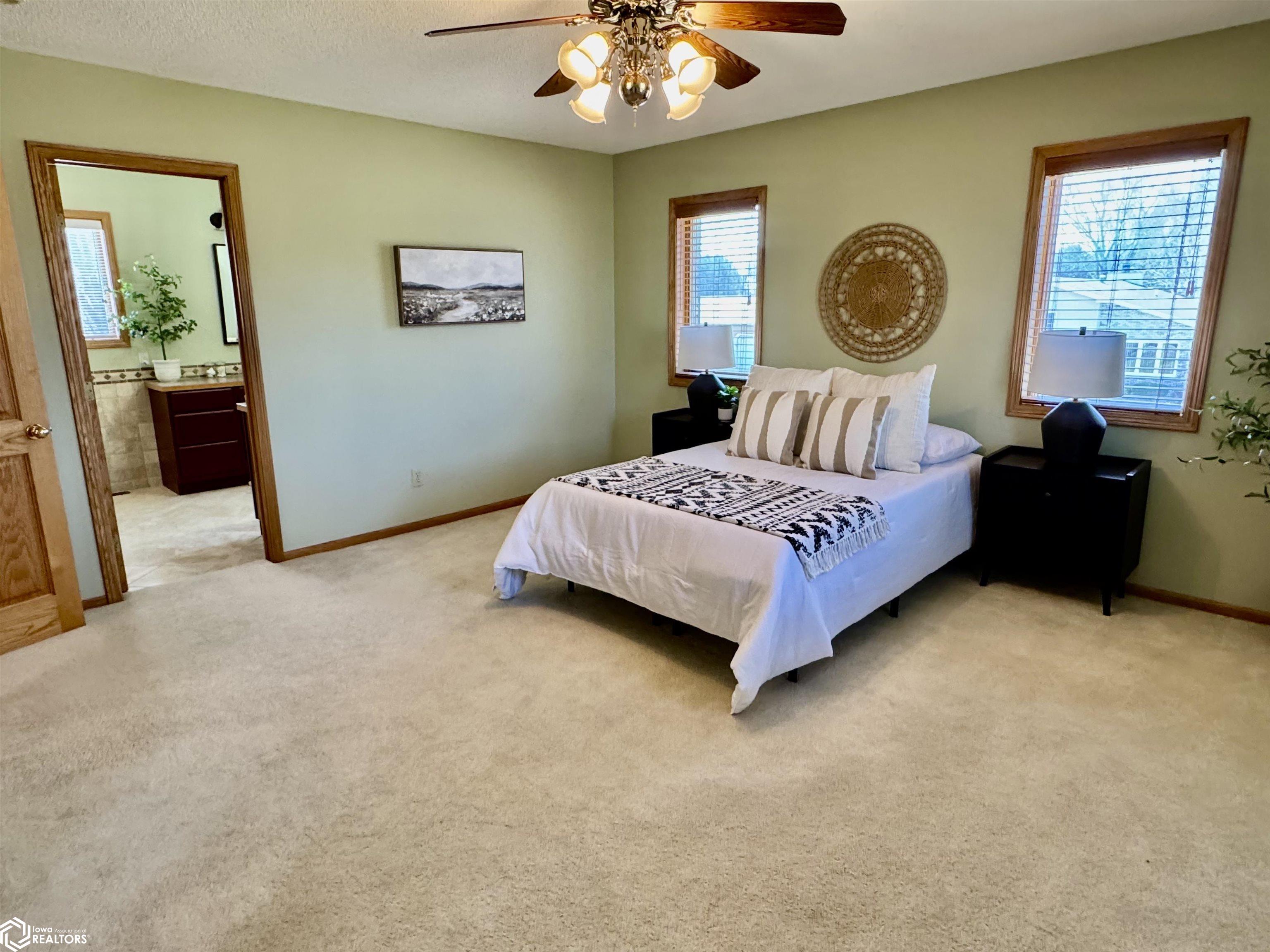 2302 16th Ave N, Clear Lake, Iowa image 32