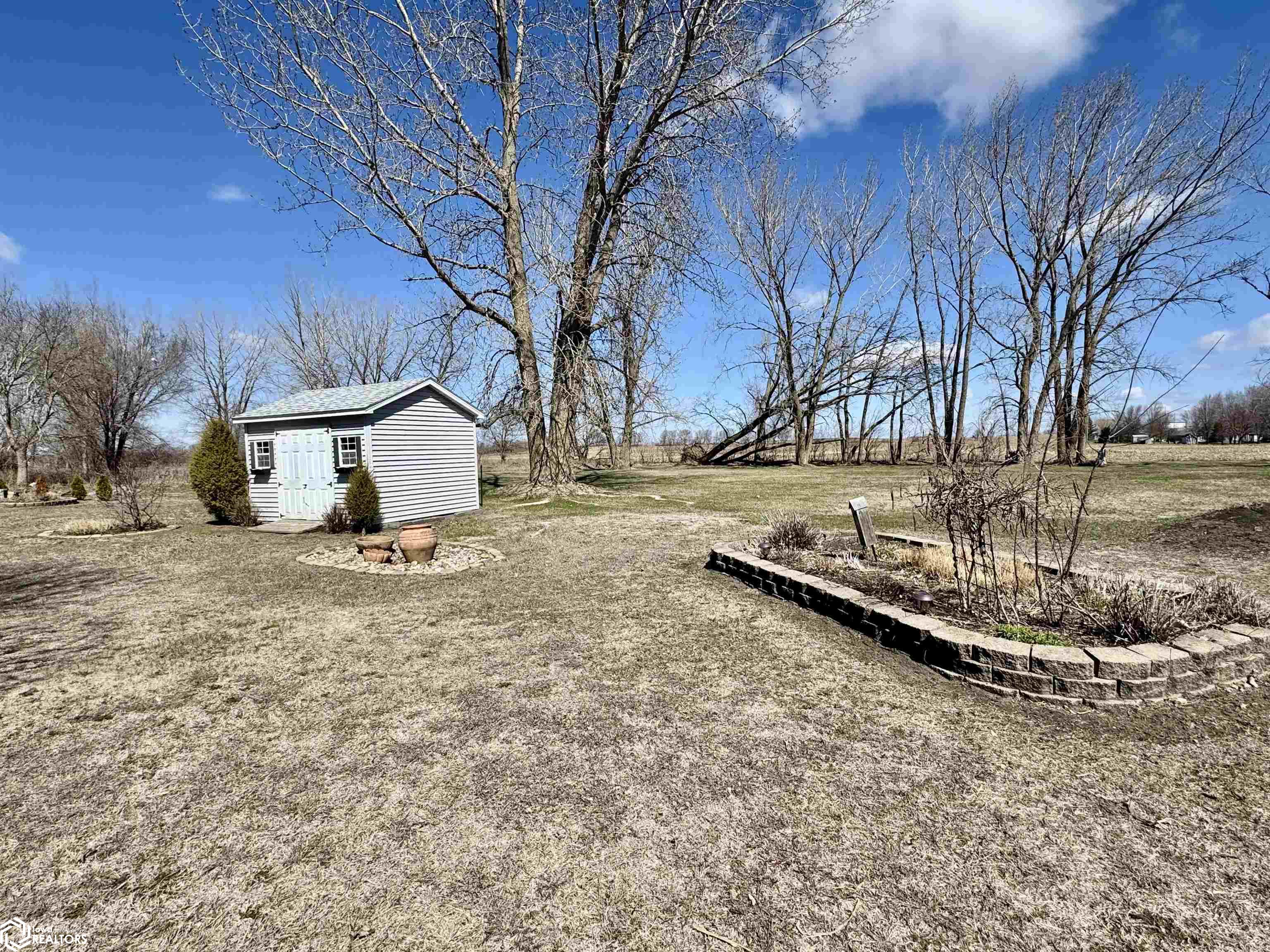2302 16th Ave N, Clear Lake, Iowa image 8