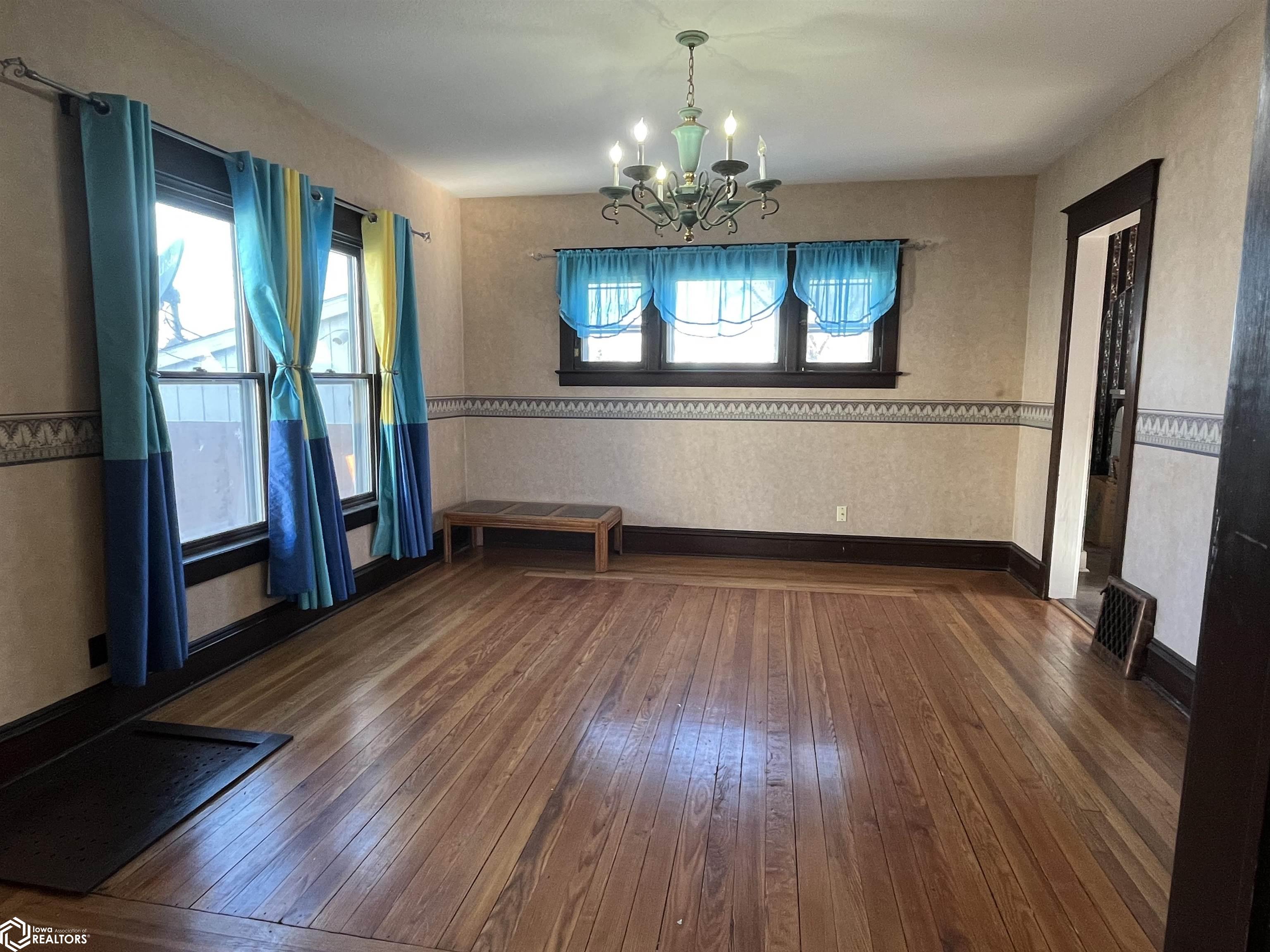 11 5th Avenue, Albia, Iowa image 4