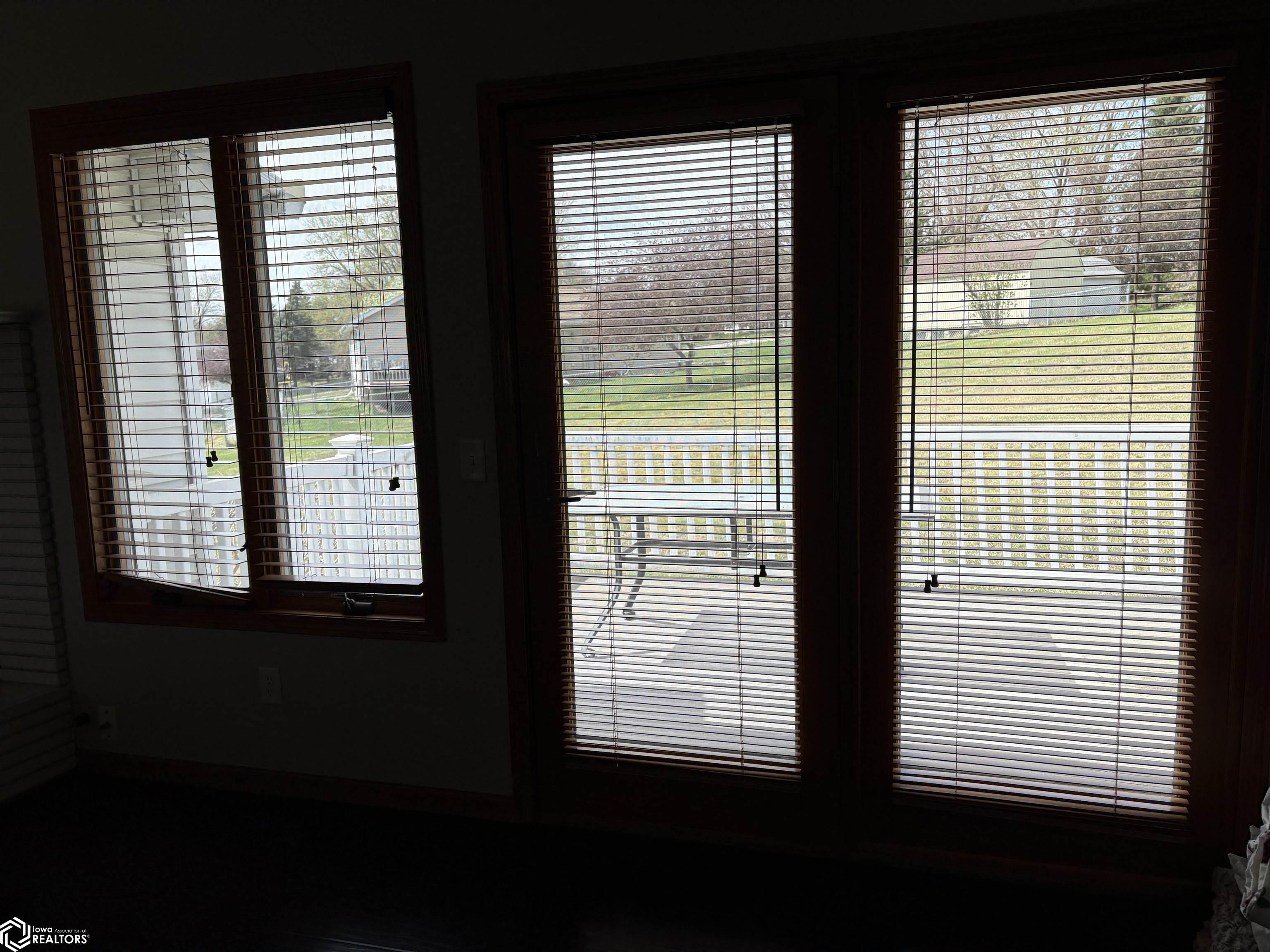 2203 Woodfield Drive, Red Oak, Iowa image 20
