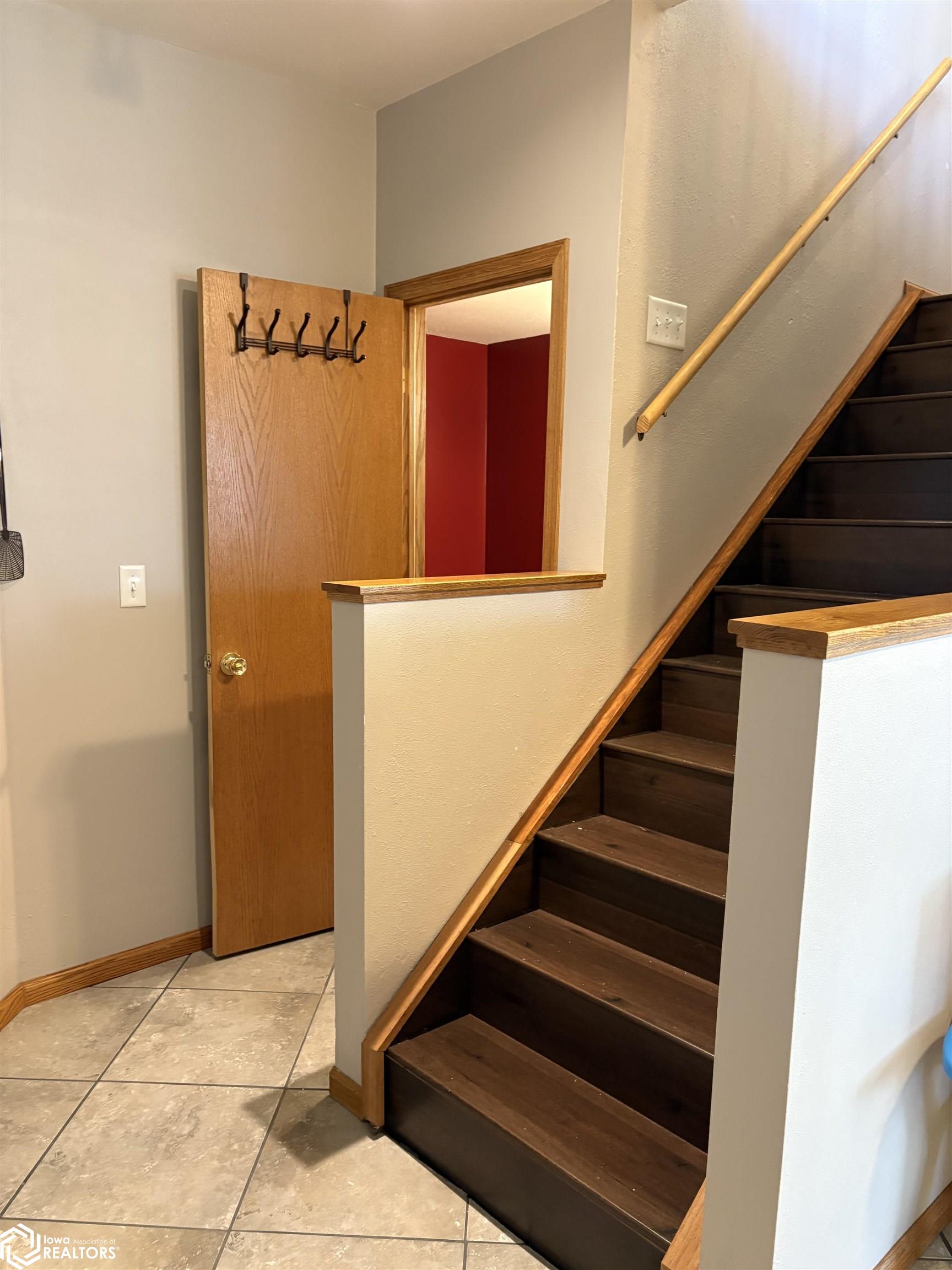 2203 Woodfield Drive, Red Oak, Iowa image 37