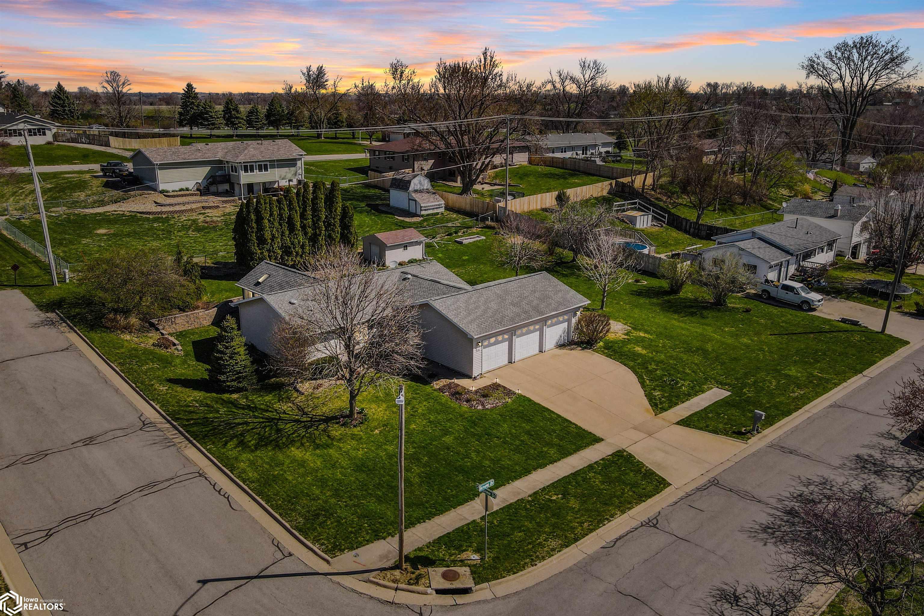 2715 Arnold Drive, Marshalltown, Iowa image 32