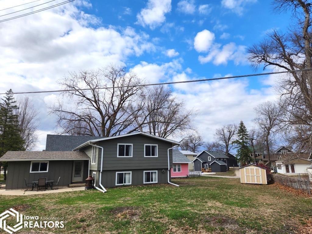 15257 Thoburn Avenue, Clear Lake, Iowa image 21