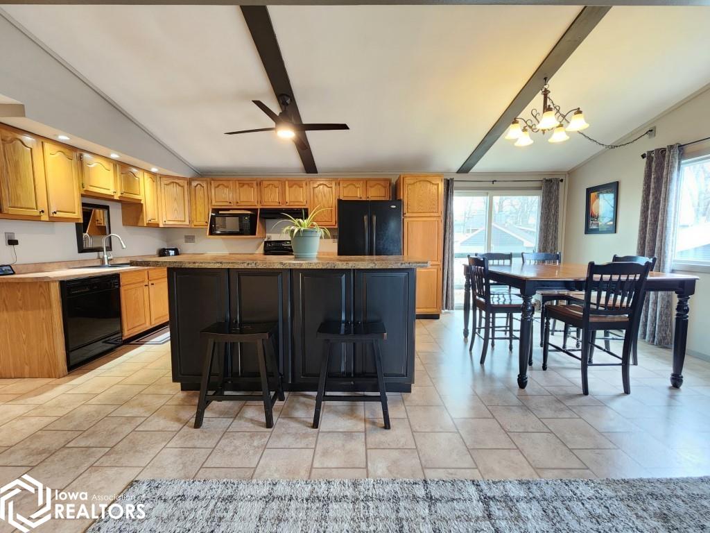 15257 Thoburn Avenue, Clear Lake, Iowa image 4