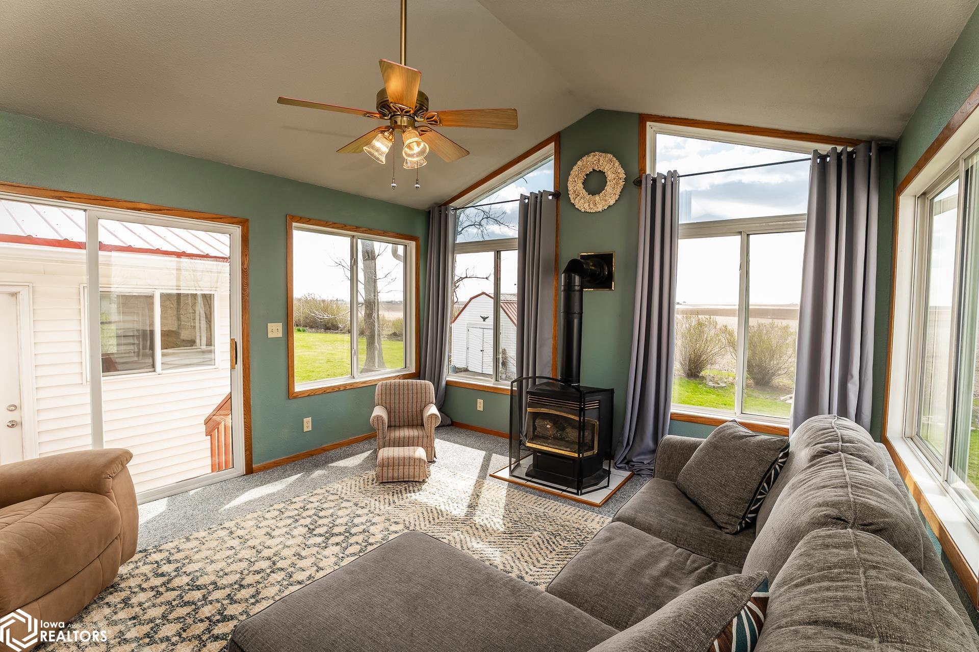 6671 18th Avenue, Keystone, Iowa image 23