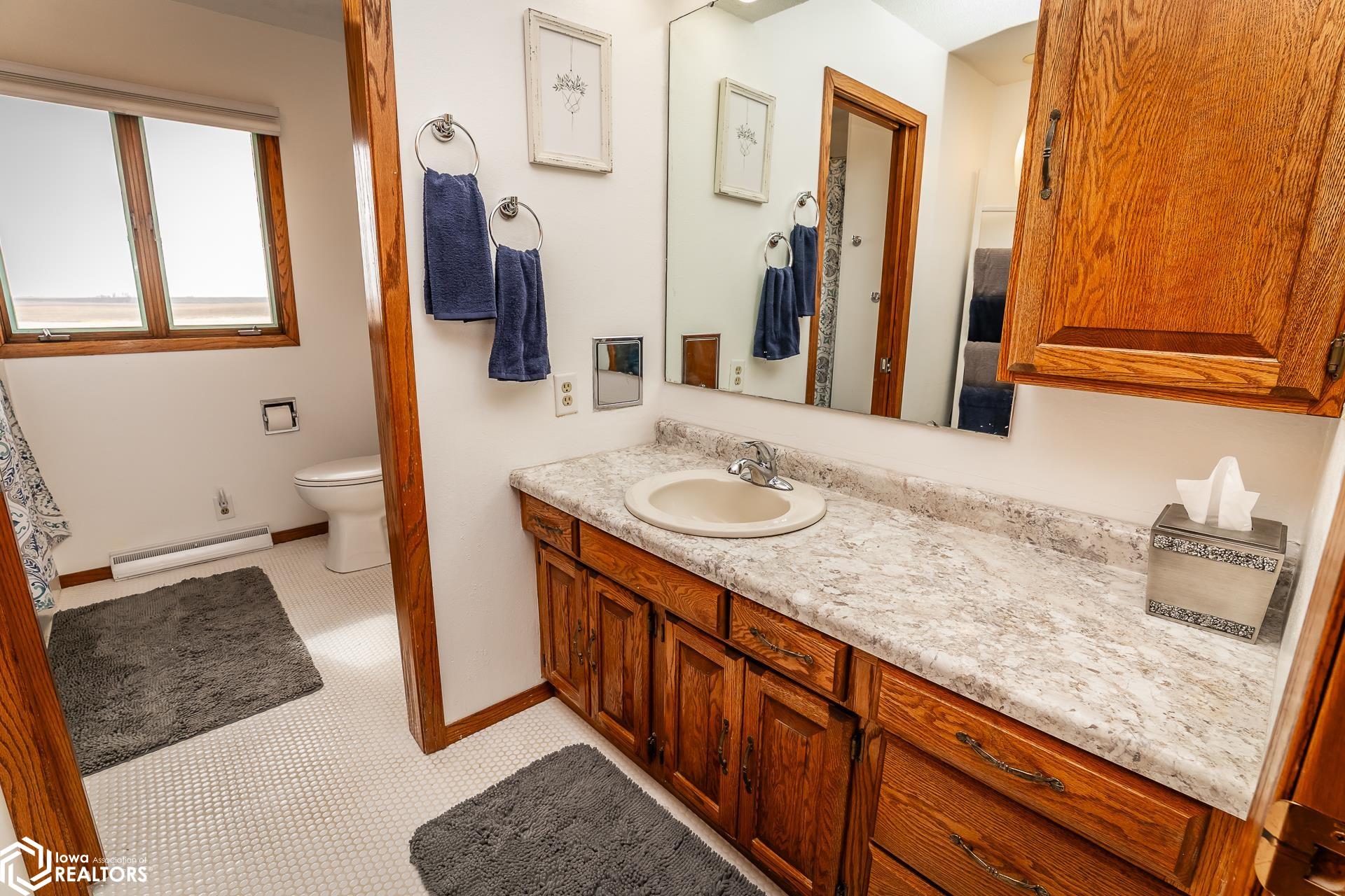 6671 18th Avenue, Keystone, Iowa image 32