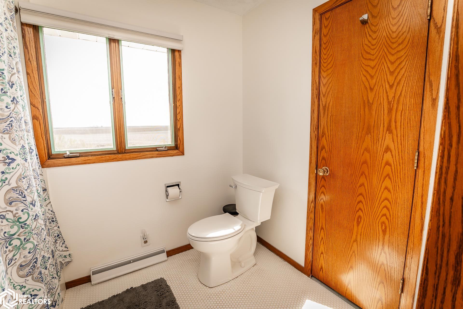 6671 18th Avenue, Keystone, Iowa image 34
